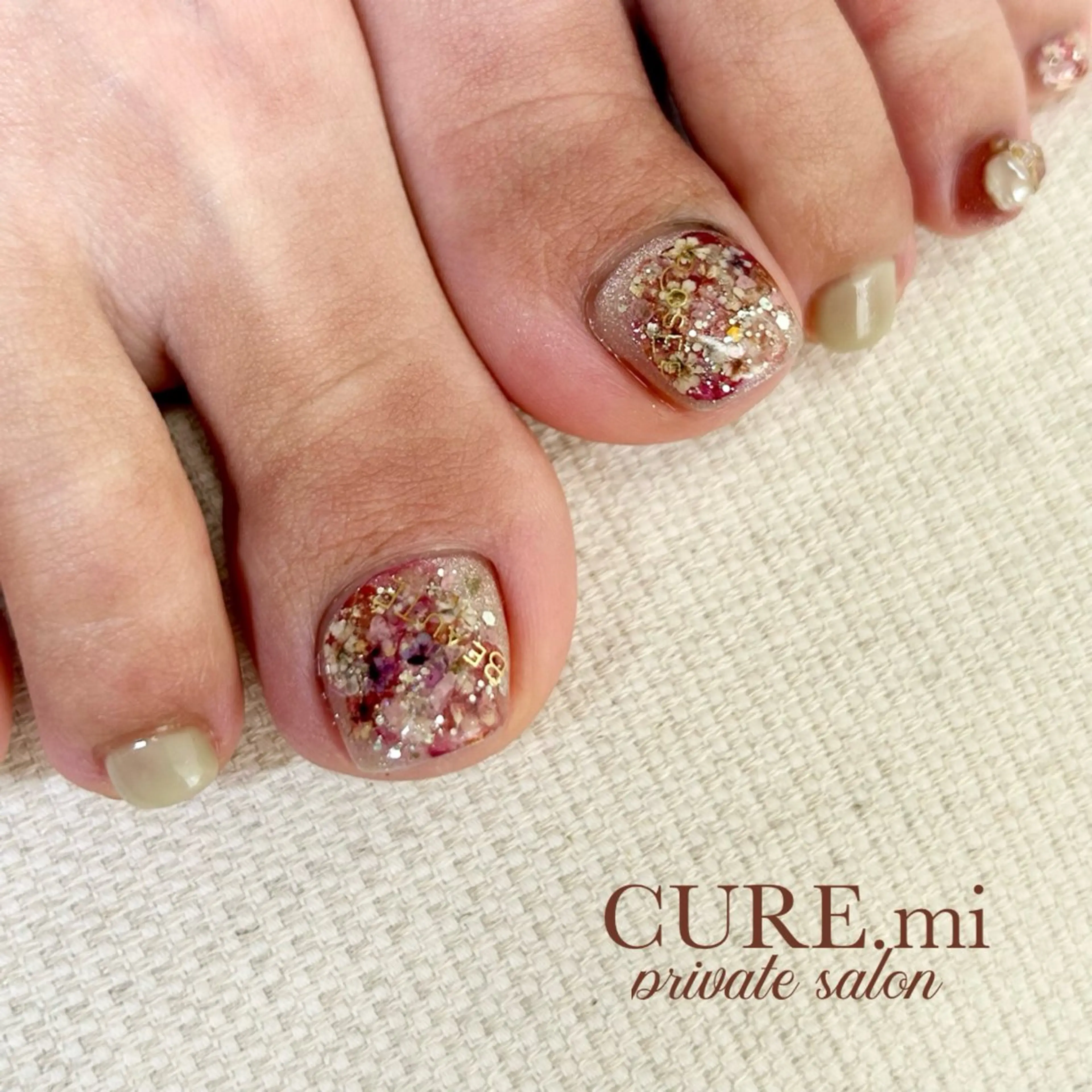 ネイル フラワーネイル フットネイル キラキラネイル マグネットネイル フットネイル 伊藤 美香のその他イメージ