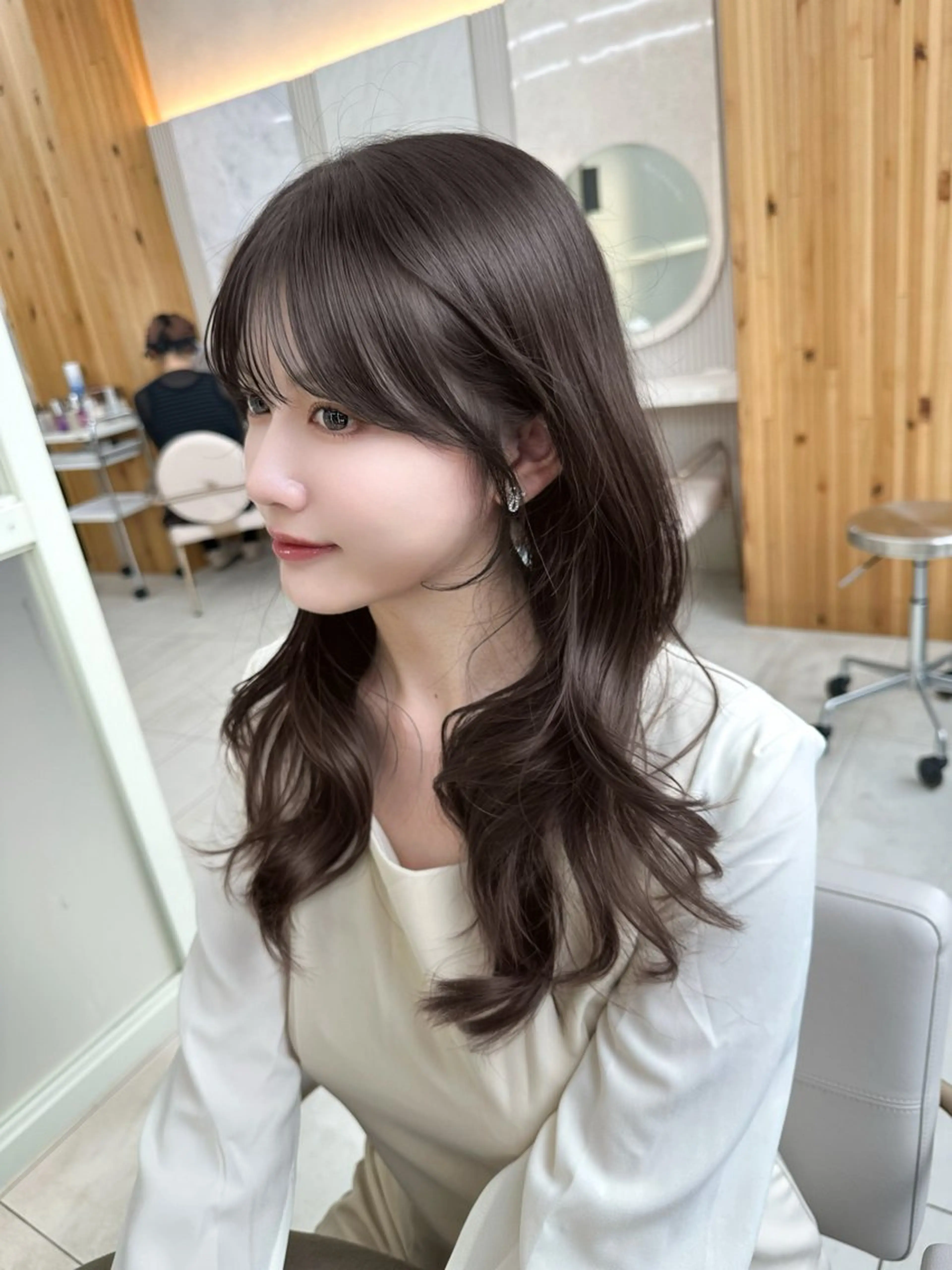 セミロング カラー カット ヘアカラー トリートメント 🇰🇷韓国風くびれ ヘア🇰🇷中村優大のヘアスタイル