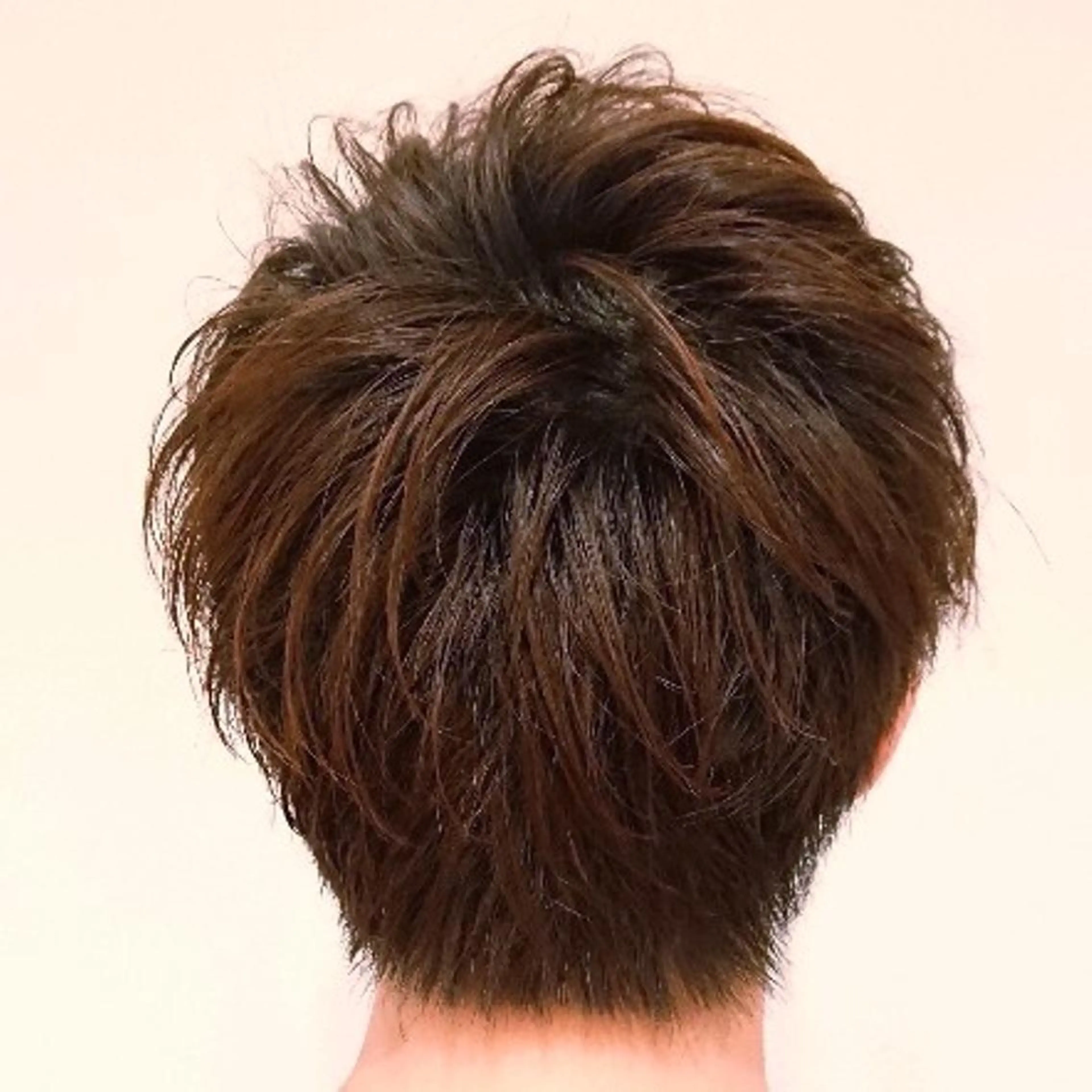 メンズ カラー パーマ ブリーチ/ヘアケア/ 艶髪/イギチハルのヘアスタイル