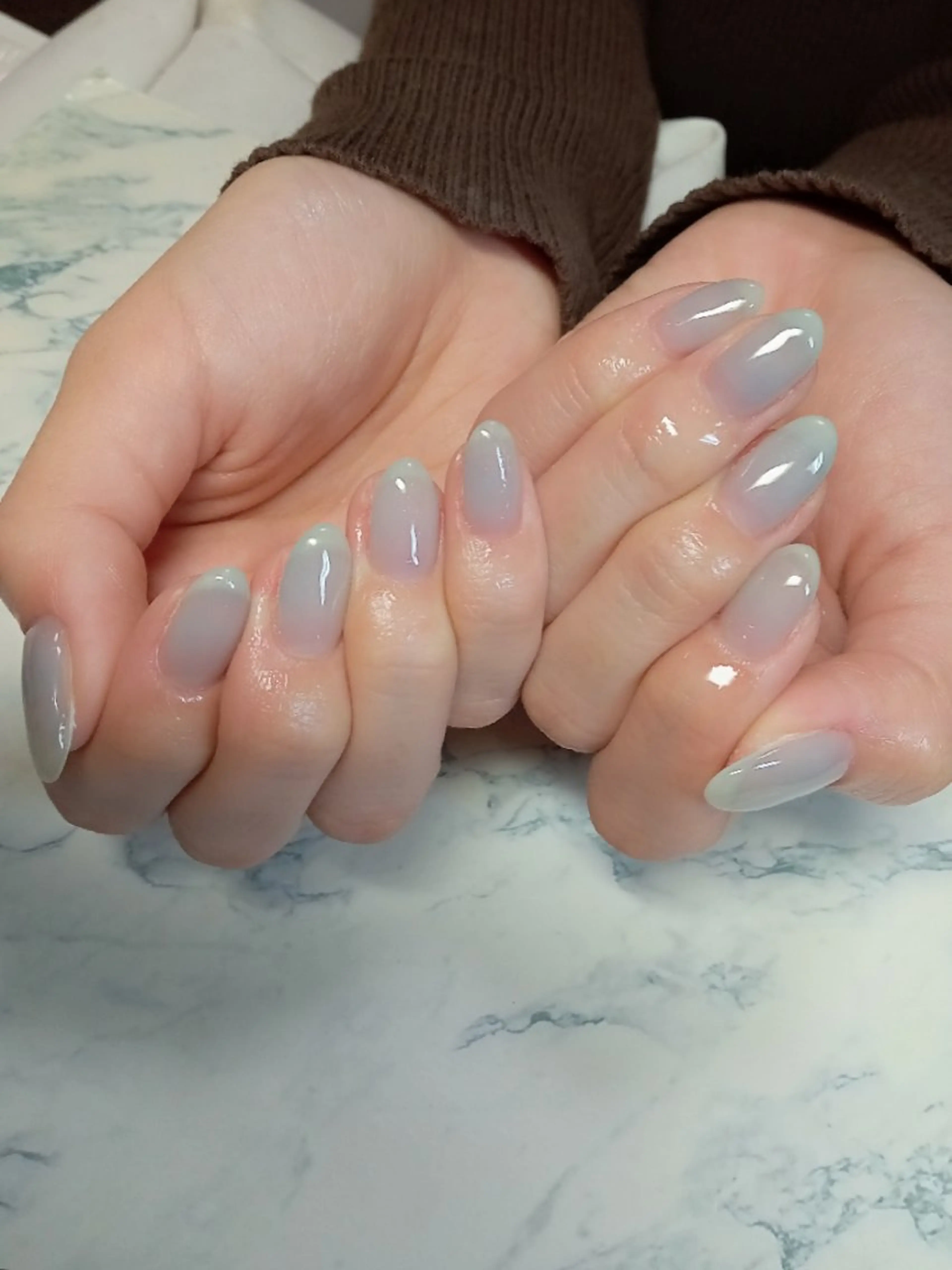 ネイル 長さ出し ジェルネイル キラキラネイル ラメ(グリッター) ラメグラデーション ハンドネイル flure de neige yukiのネイルデザイン