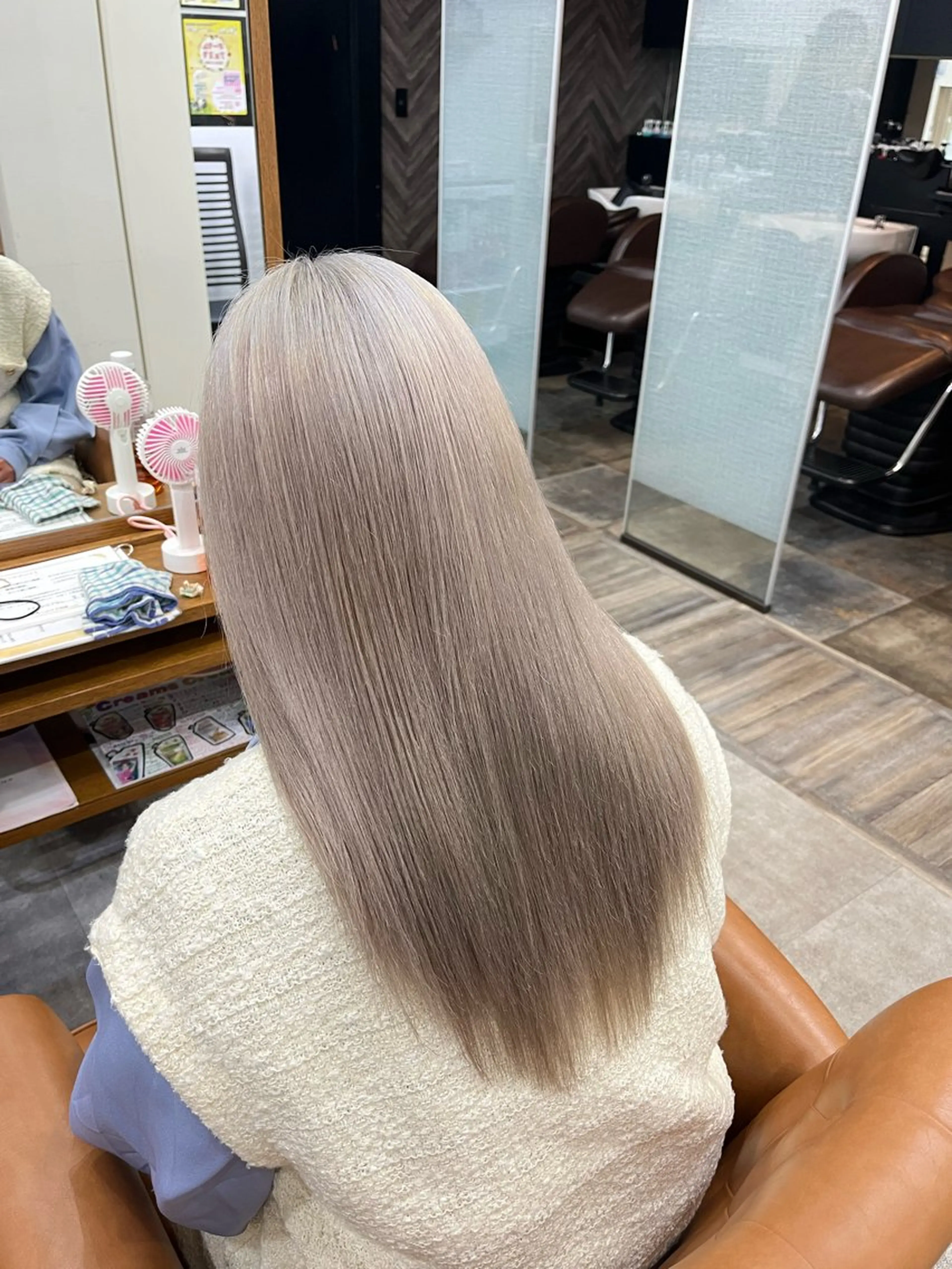 ロング ヘアカラー トリートメント 艶カラー🌟 kanonのヘアスタイル