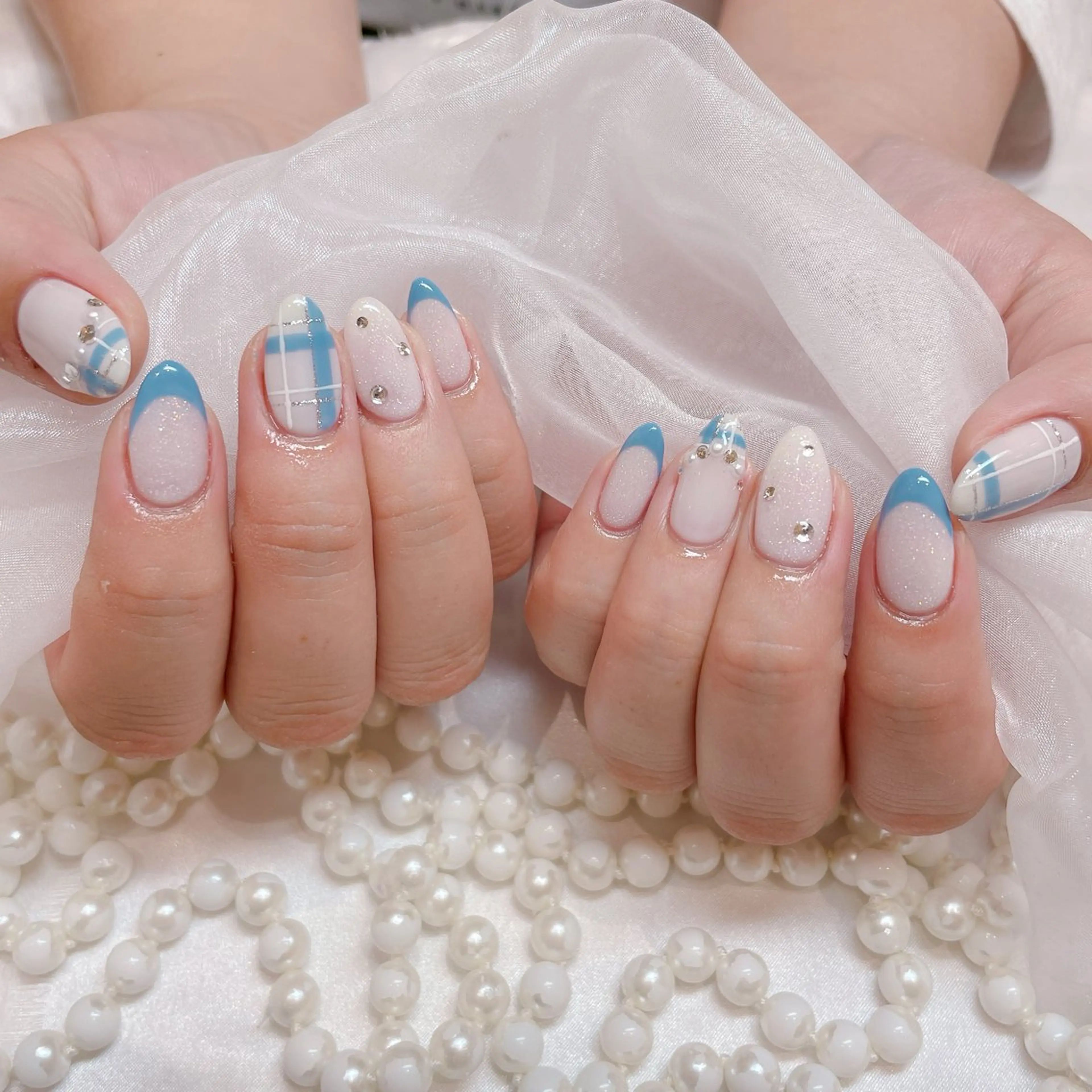 ネイル Raviy イオンモール成田店所属・菅谷 百花のネイルデザイン