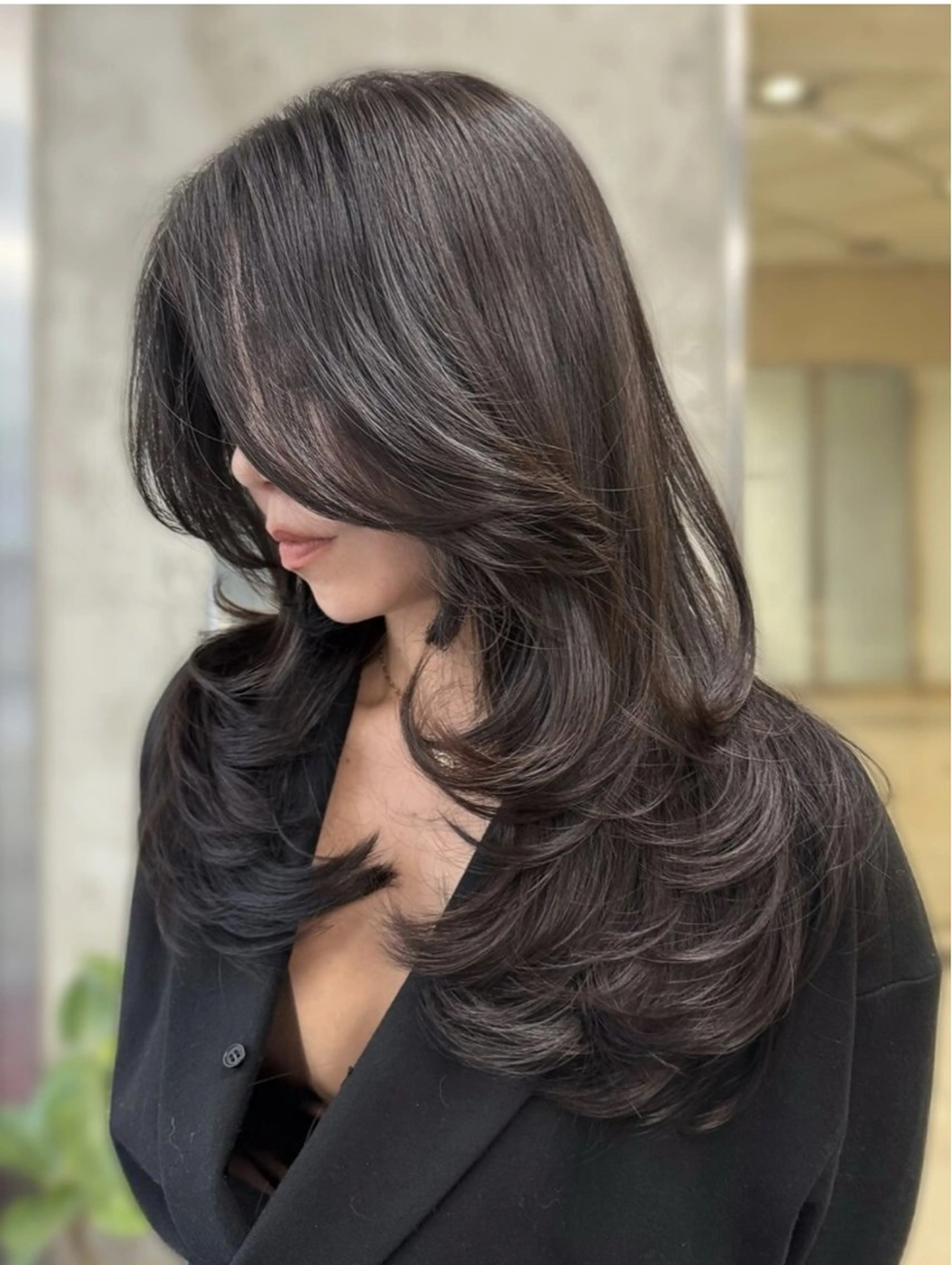 ロング カラー ハイライト、レイヤー カット/西梅田/中西のヘアスタイル