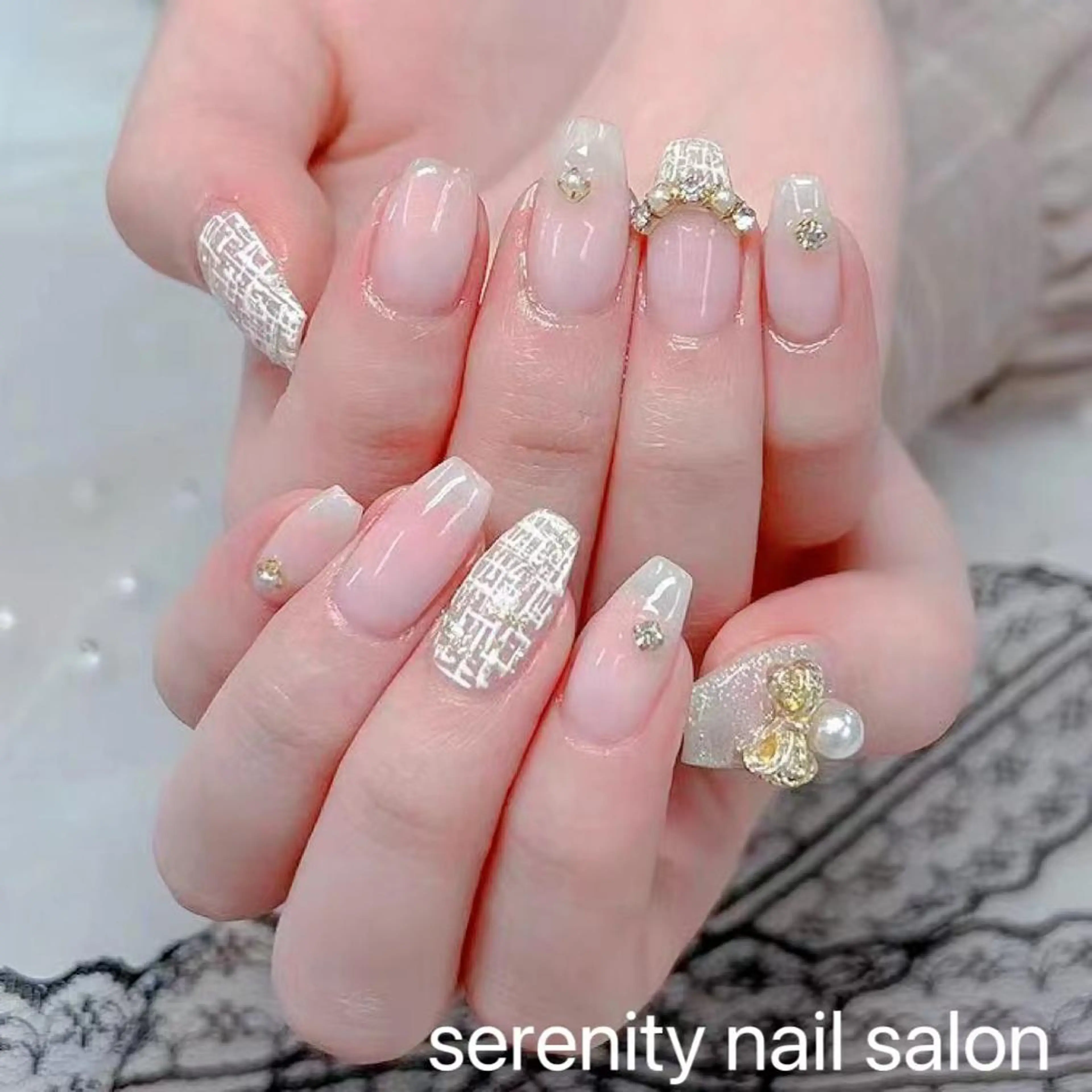 ネイル ハンドネイル ハンドケア ✨Serenity Nail salonのネイルデザイン
