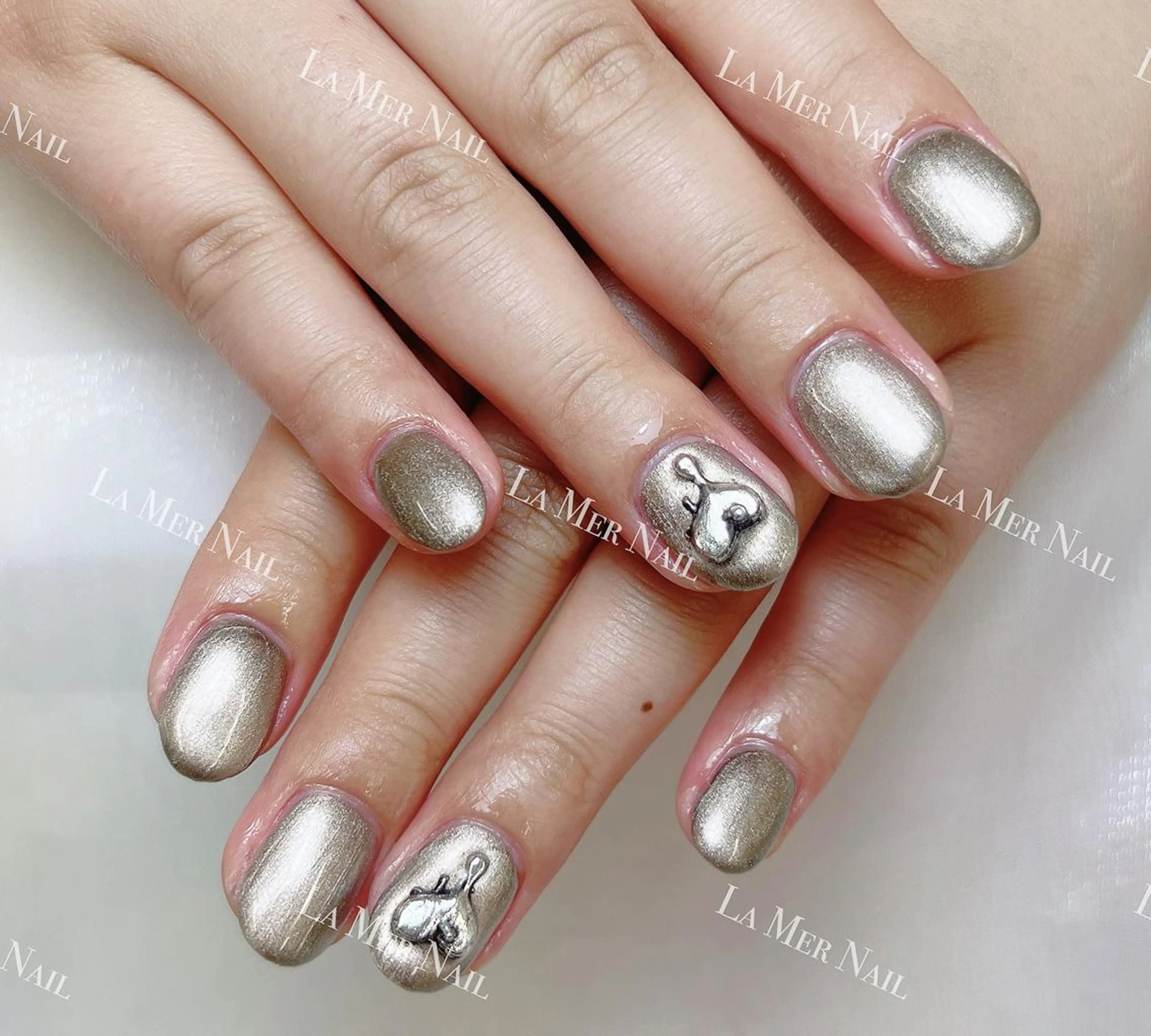 ネイル ✨荒木 🌙のネイルデザイン