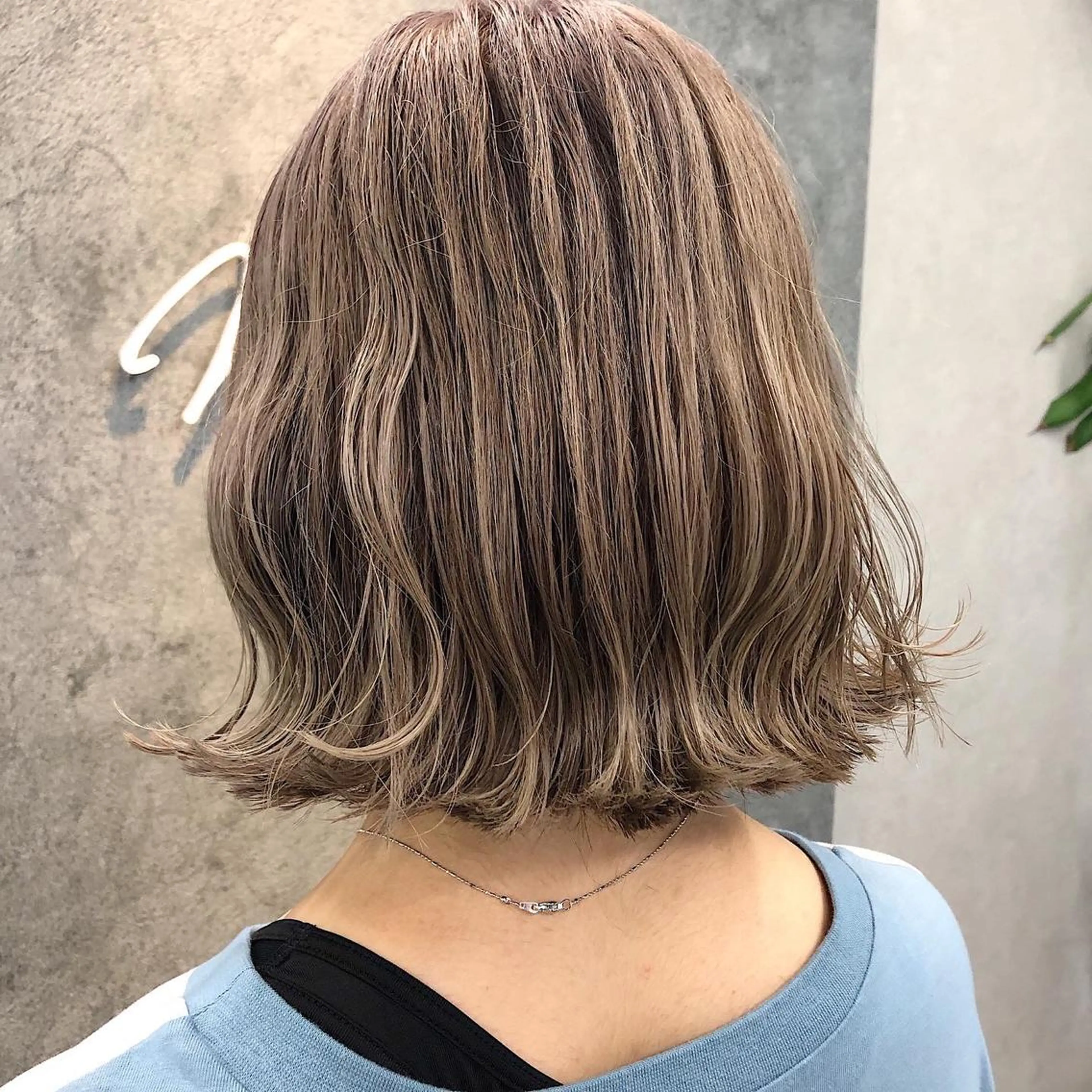 ショート 切りっぱなしボブ ボブ 韓国風ヘア カット 所渉/韓国レイヤー /ウルフカットのヘアスタイル