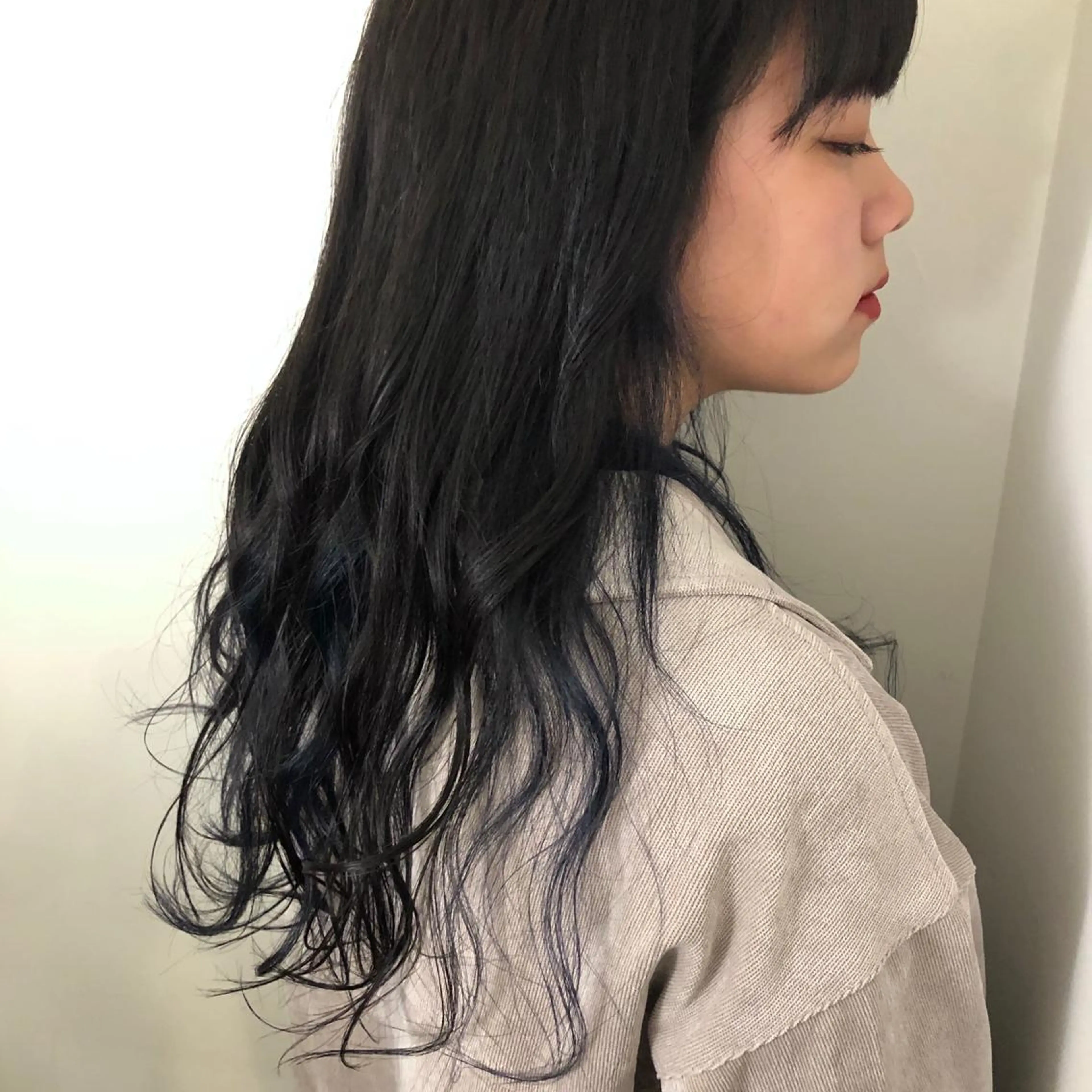 ロング カラー インナーカラー ヘアカラー レイヤー/お顔まわり 暖色カラー🍑Amiのヘアスタイル