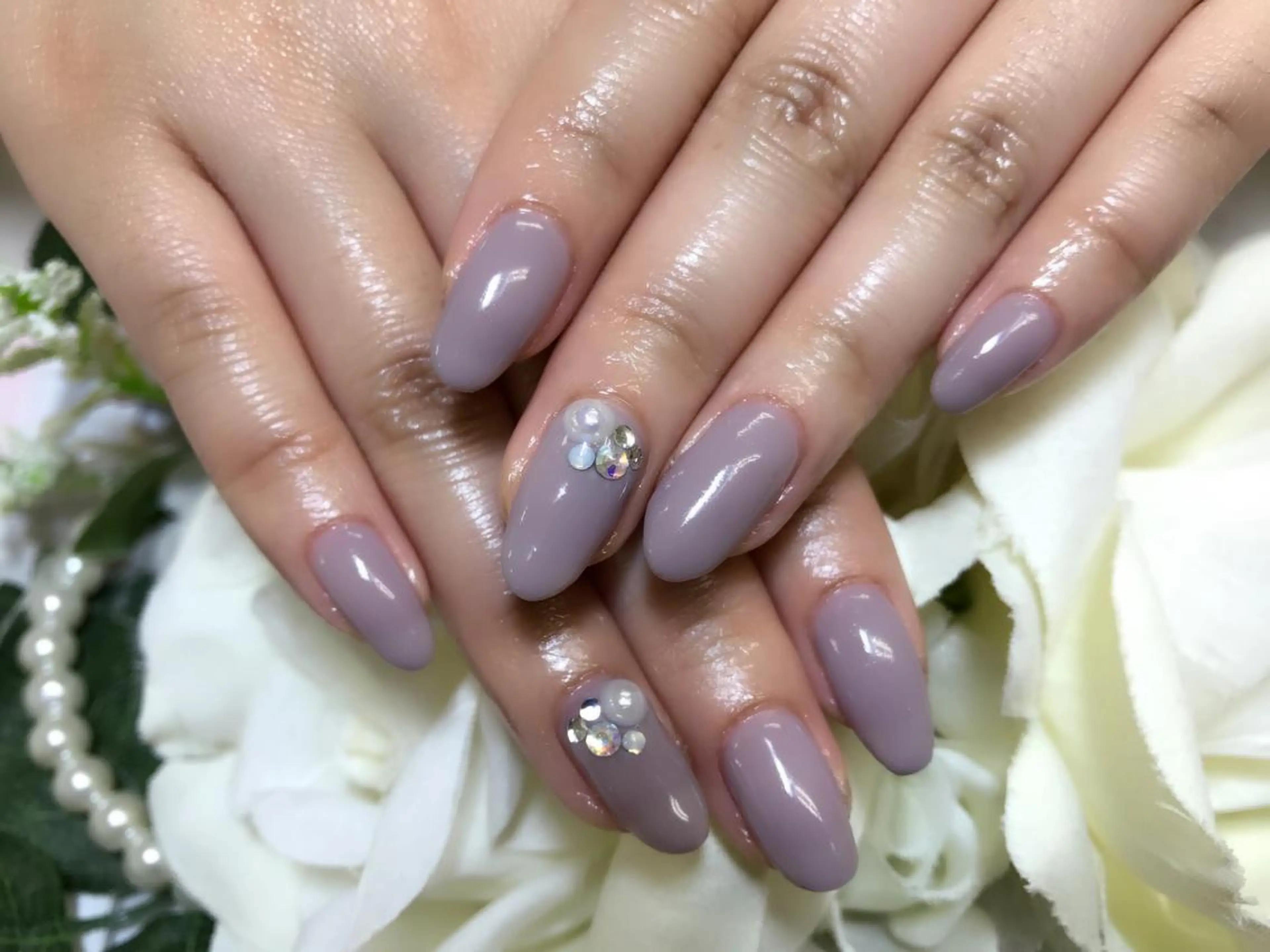 ネイル ストーンネイル favoris nail🌼のネイルデザイン