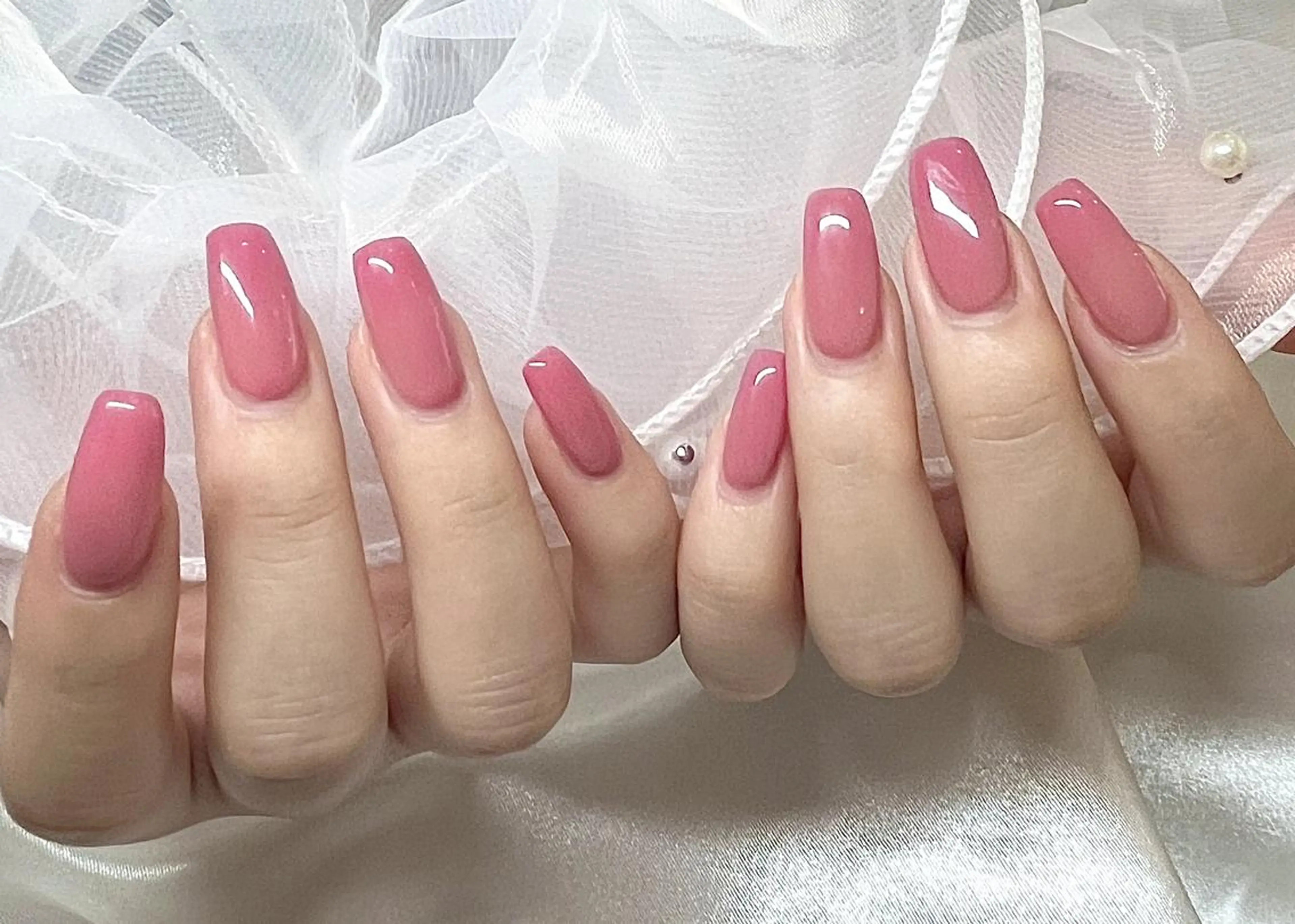 今月限定ワンカラー、ラメグラデーションの写真