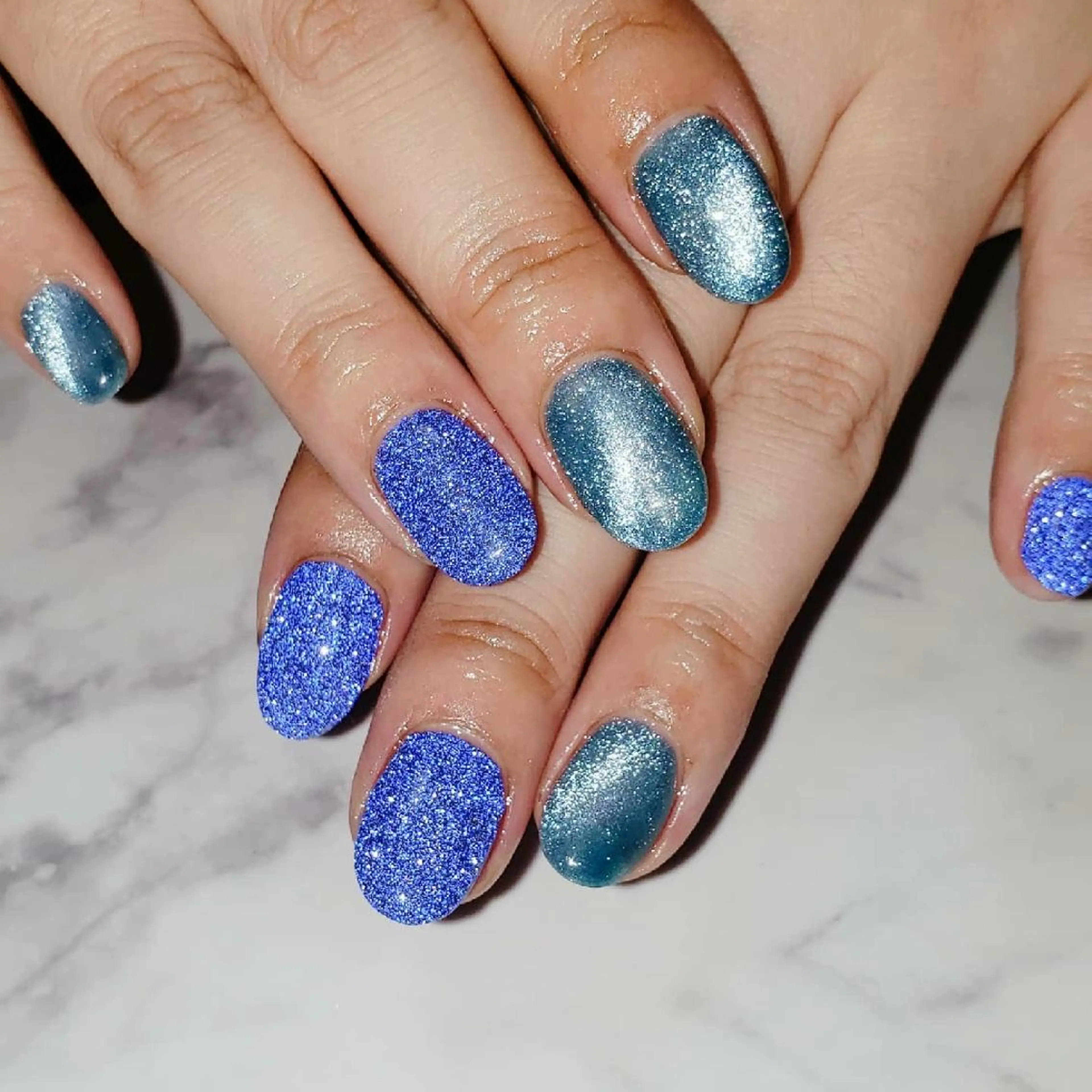 ネイル フラッシュネイル マグネットネイル ビジュード ネイルのネイルデザイン