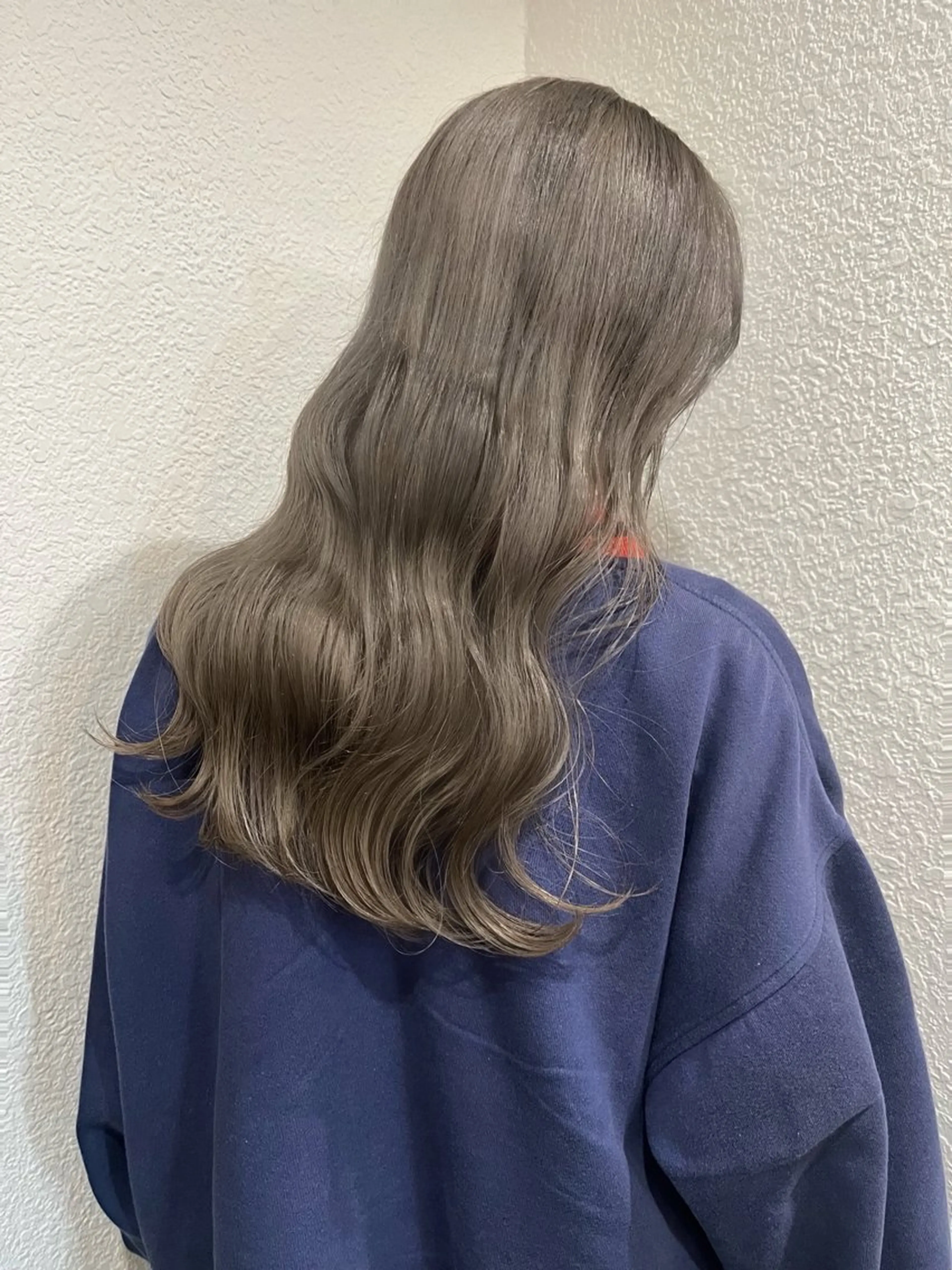 ロング カラー ベージュカラー ブリーチ ケアブリーチ デザインカラー ダブルカラー カット ヘアカラー トリートメント ハイトーン/心斎橋/ honomiのヘアスタイル