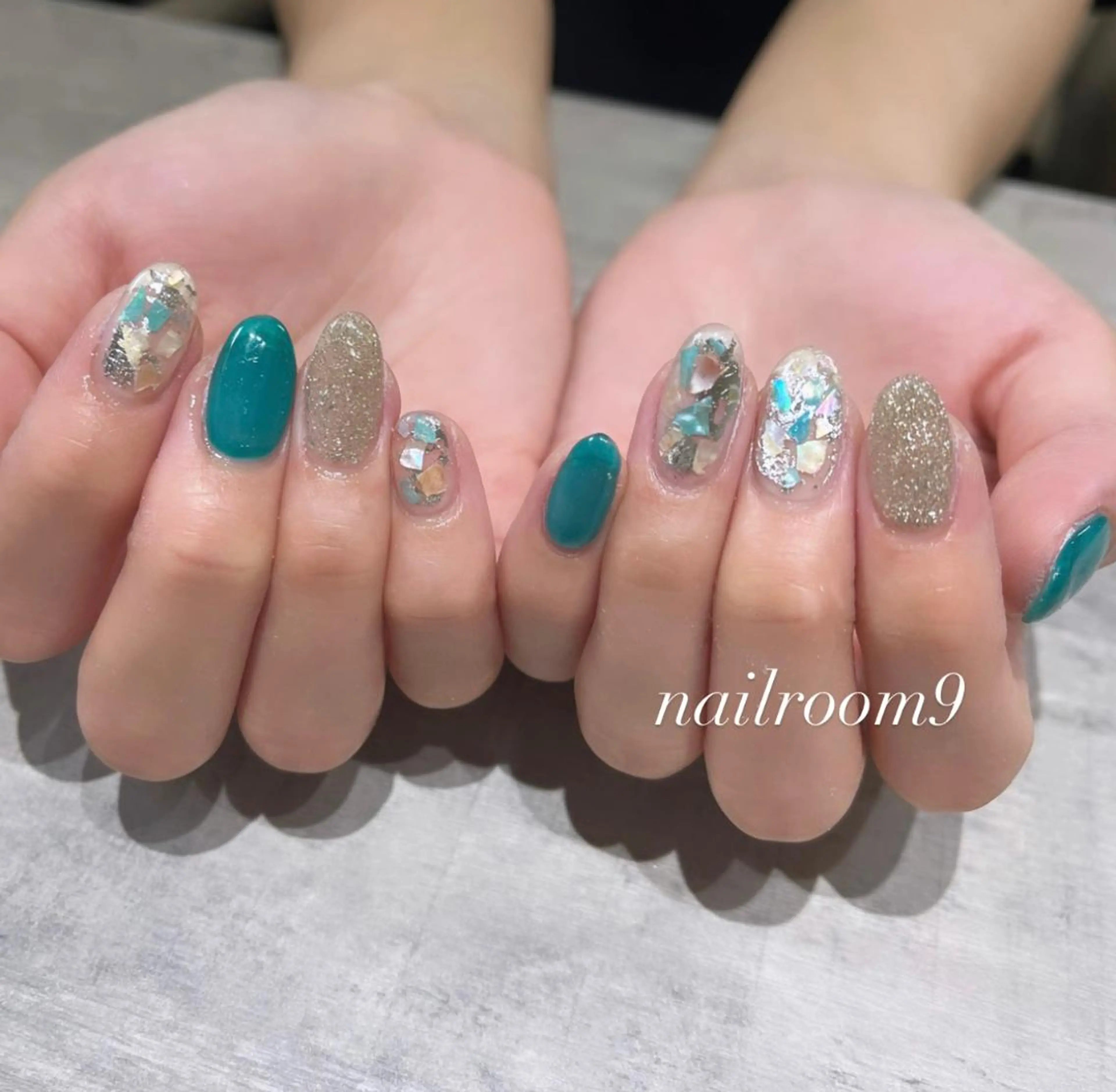 ネイル アートネイル ハンドネイル nail room9 ☺︎のネイルデザイン