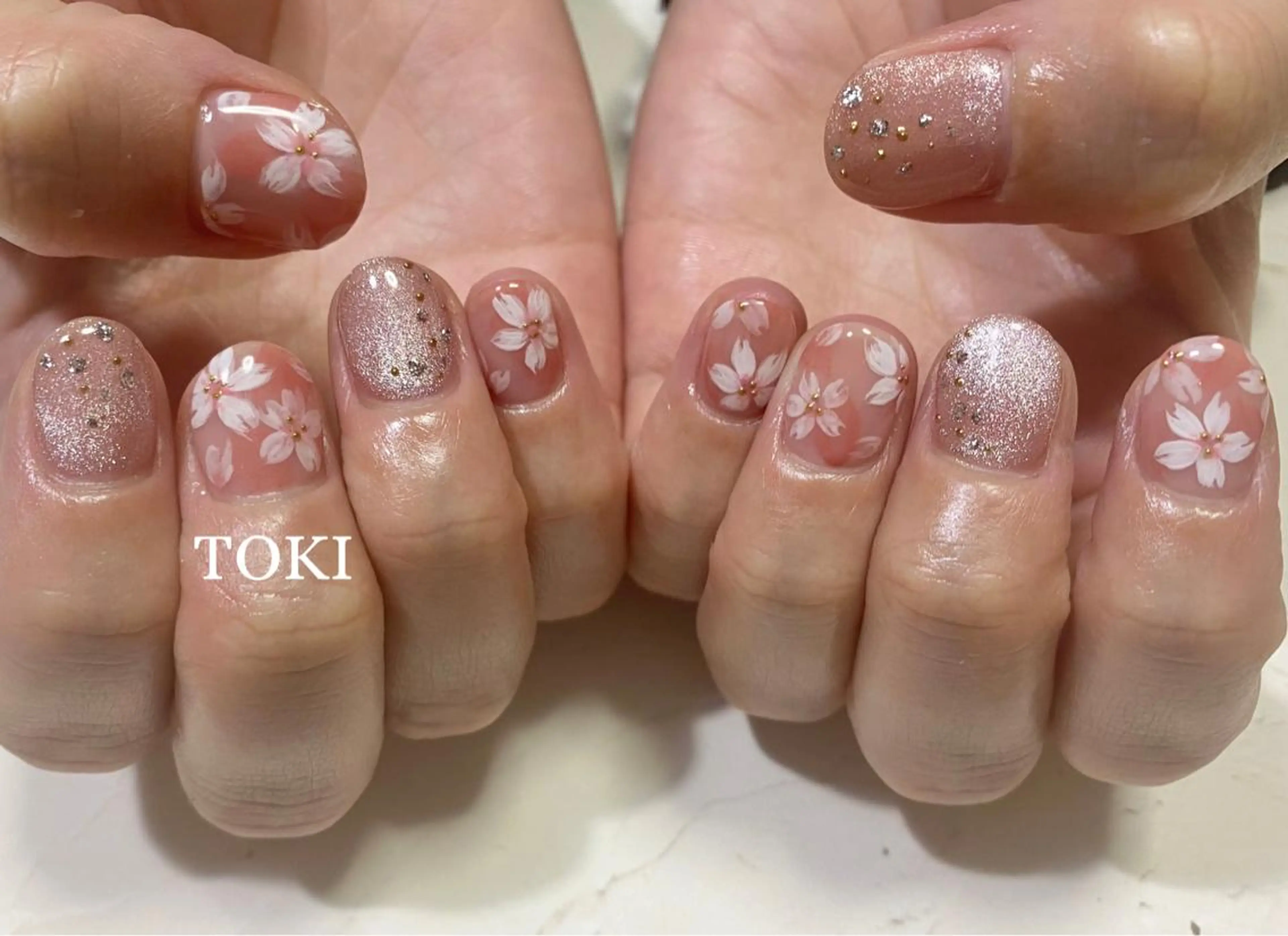 ネイル 持ち込み nailsalon TOKIのネイルデザイン