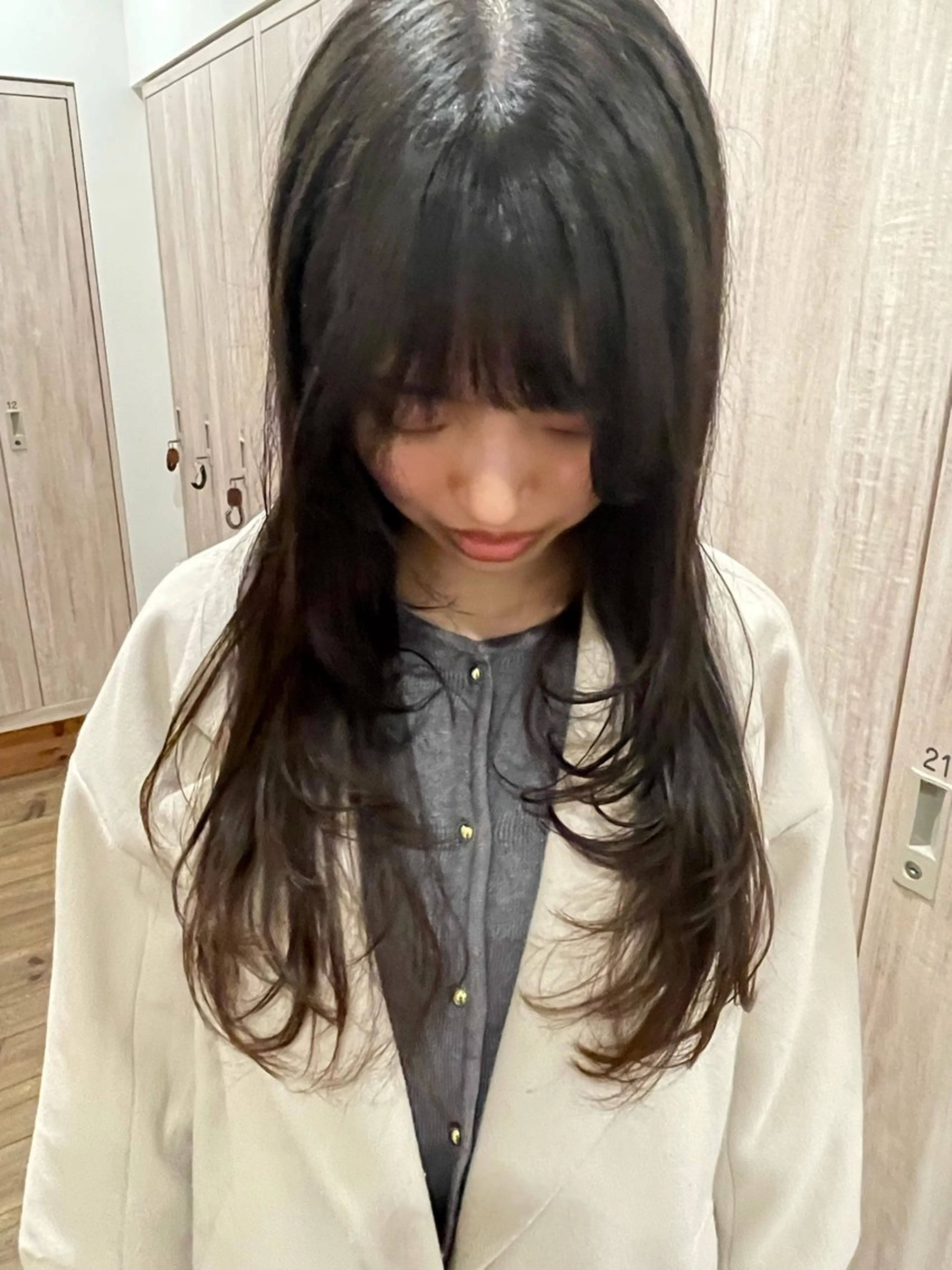 ロング レイヤーカット LARANJE所属・白坂 凜のヘアスタイル