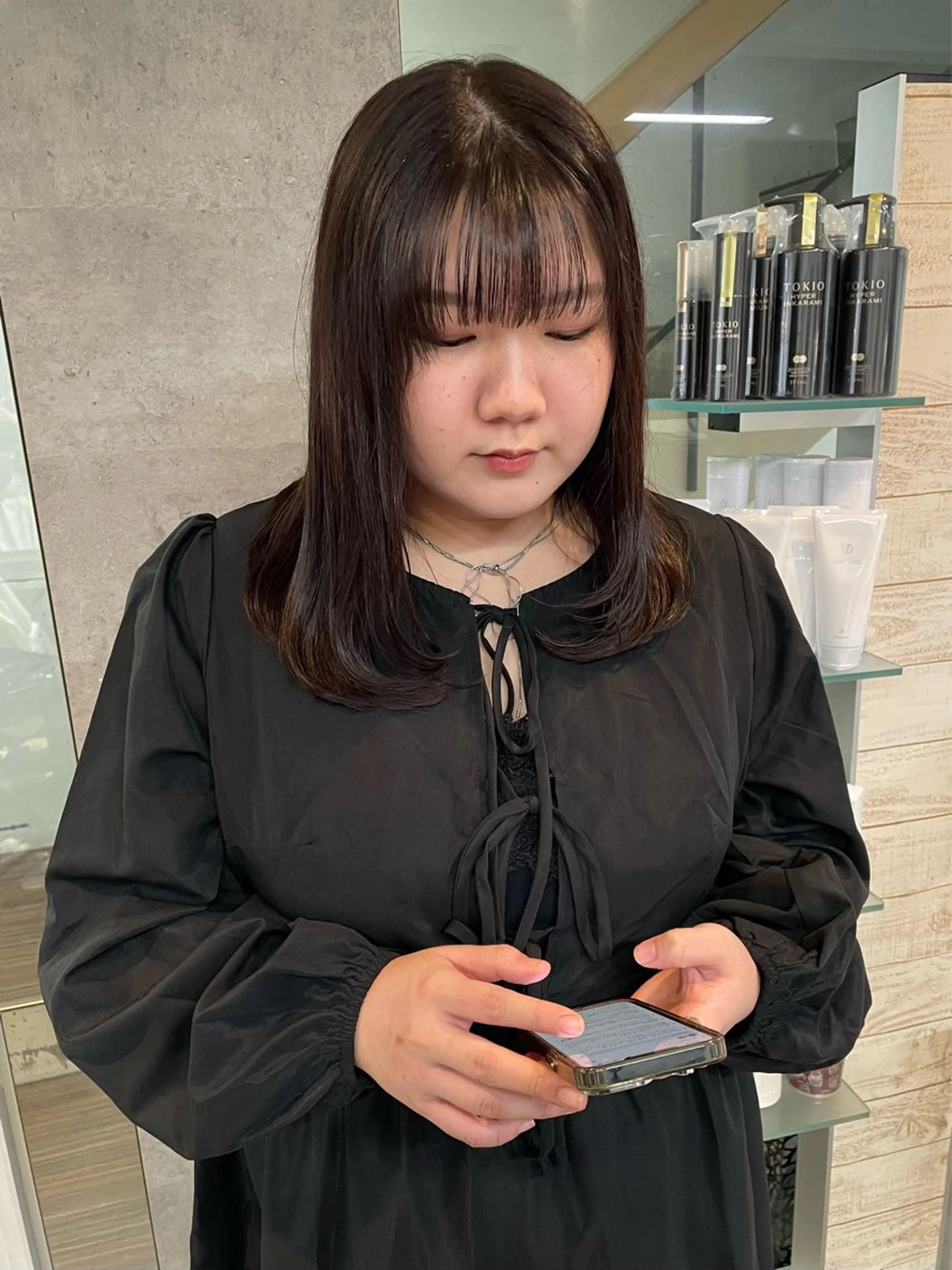 【12月平日限定❕】カット(ミディアム)＋ワンカラーの写真