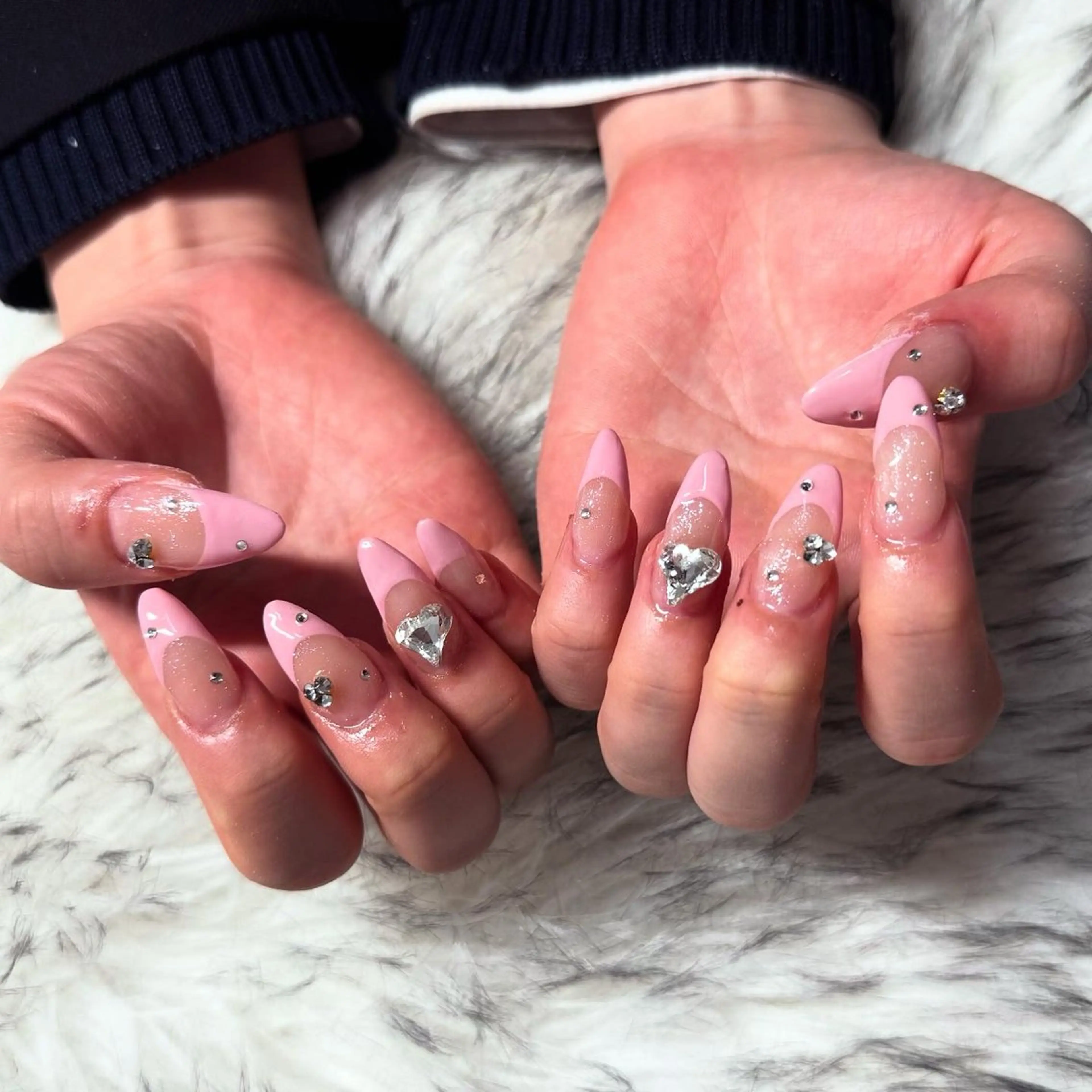 ロング ハンドネイル mao .のネイルデザイン