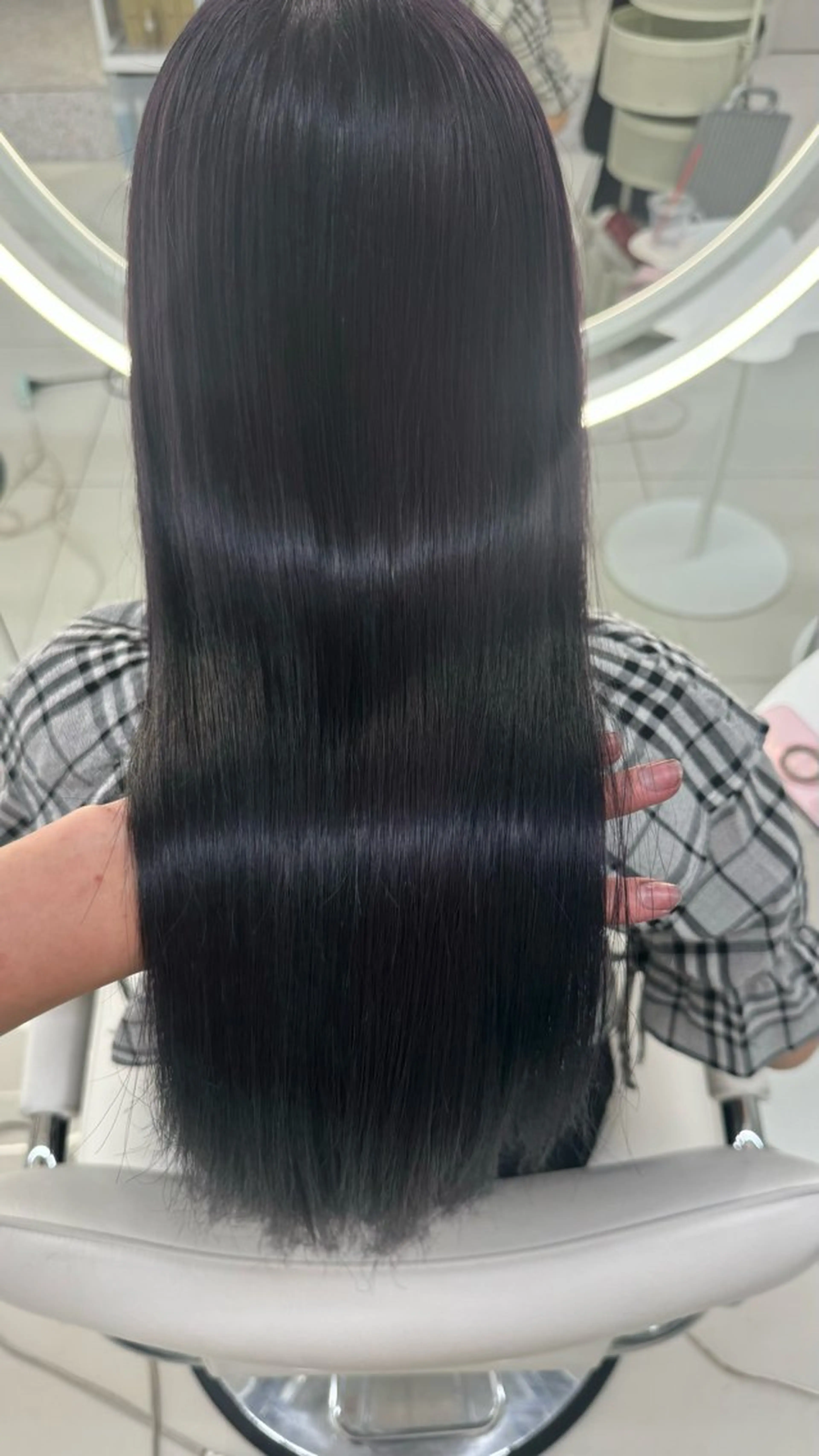 カラー ヘアカラー トリートメント ANN GAGAのヘアスタイル