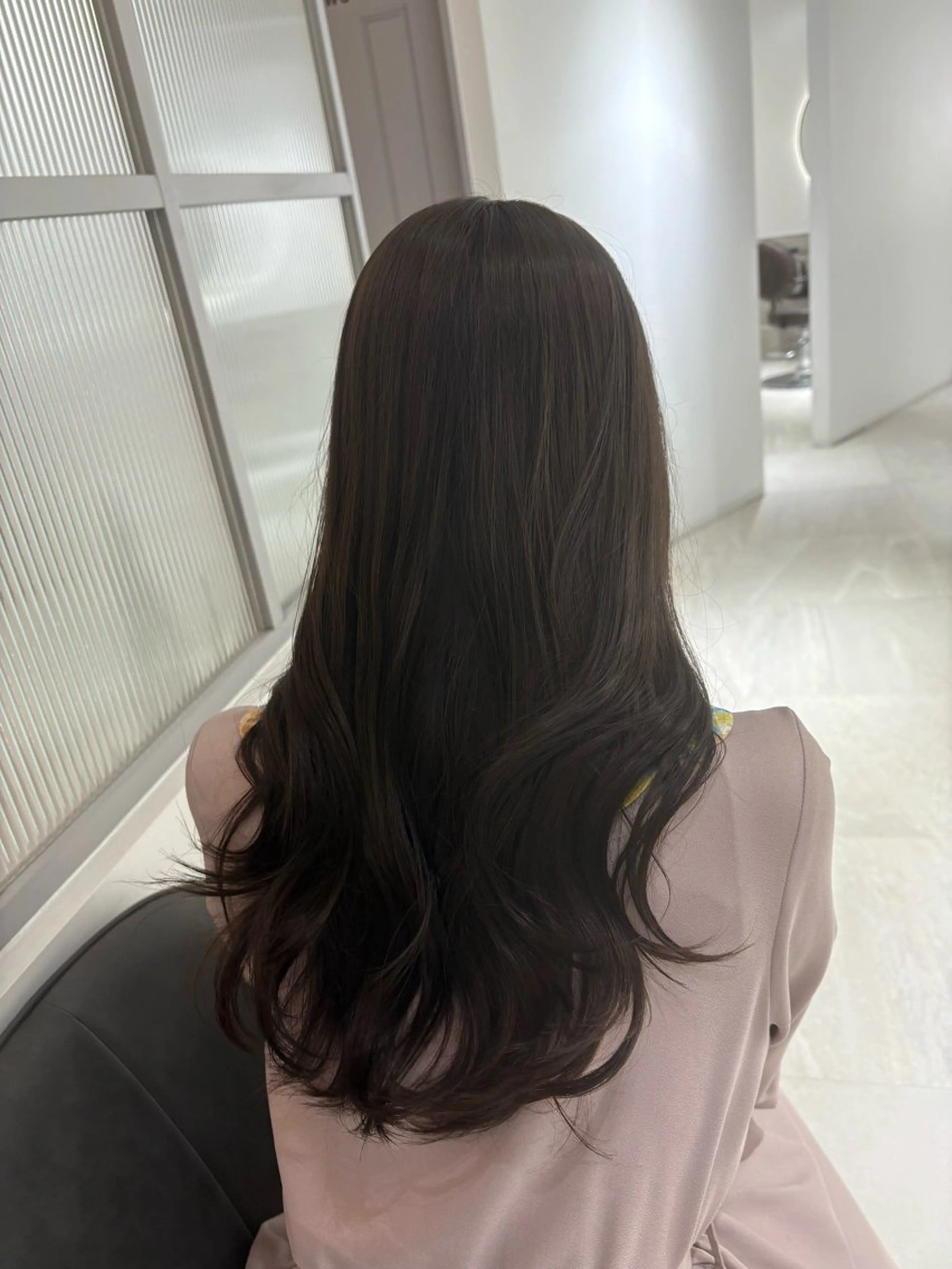 セミロング カット ヘアカラー トリートメント eN°   by youres hair 飯田橋店所属・髪質改善/レイヤー× 縮毛矯正🤍maiのヘアスタイル