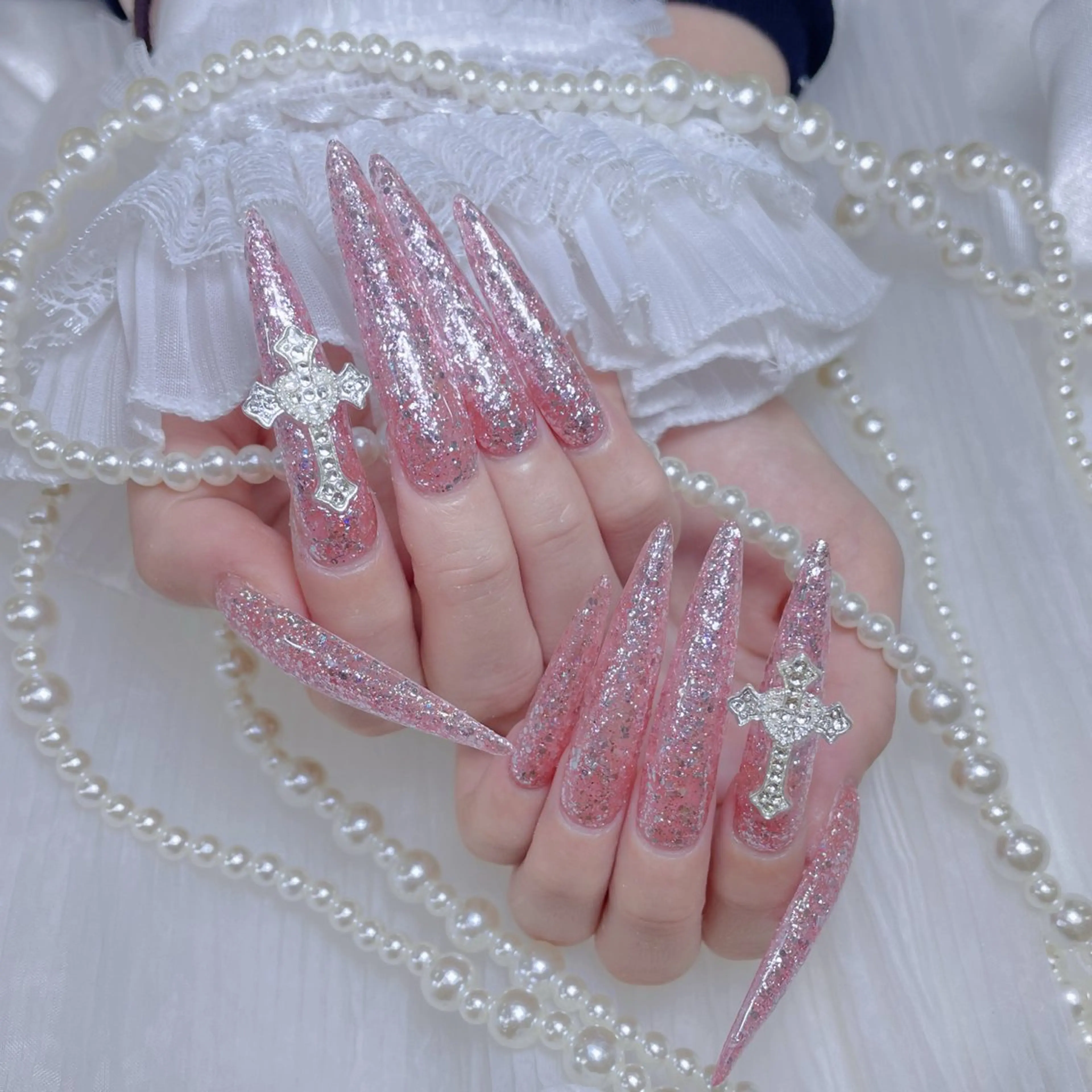 ネイル クリアネイル ハート キラキラネイル 韓国ネイル マグネットネイル ハンドネイル NailPrincess所属・princess スカルプ専門店のネイルデザイン
