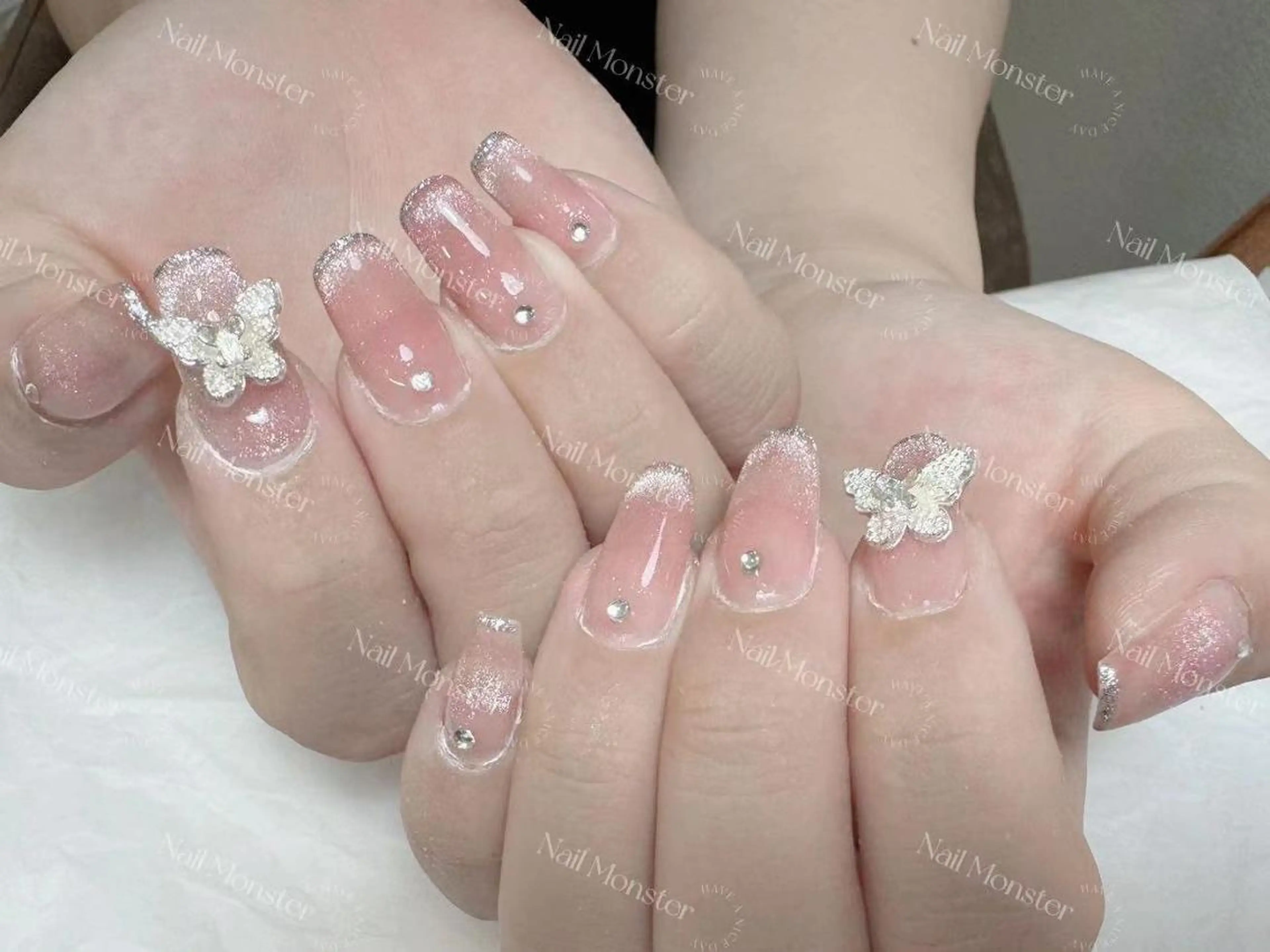 ネイル Nail Monsterのネイルデザイン