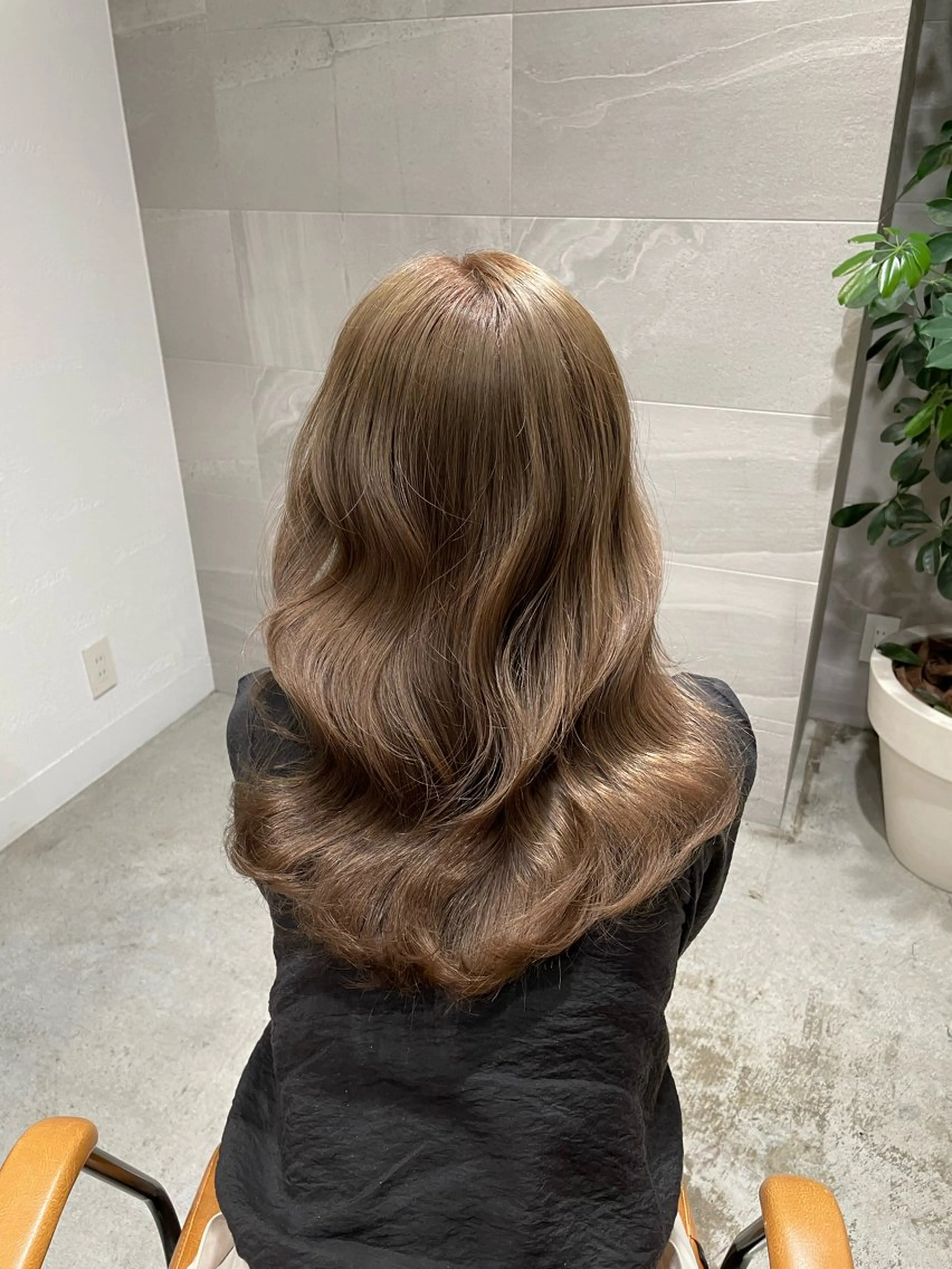 ロング kiti SAKAE所属・のり/顔まわり/韓国 /レイヤーカットのヘアスタイル