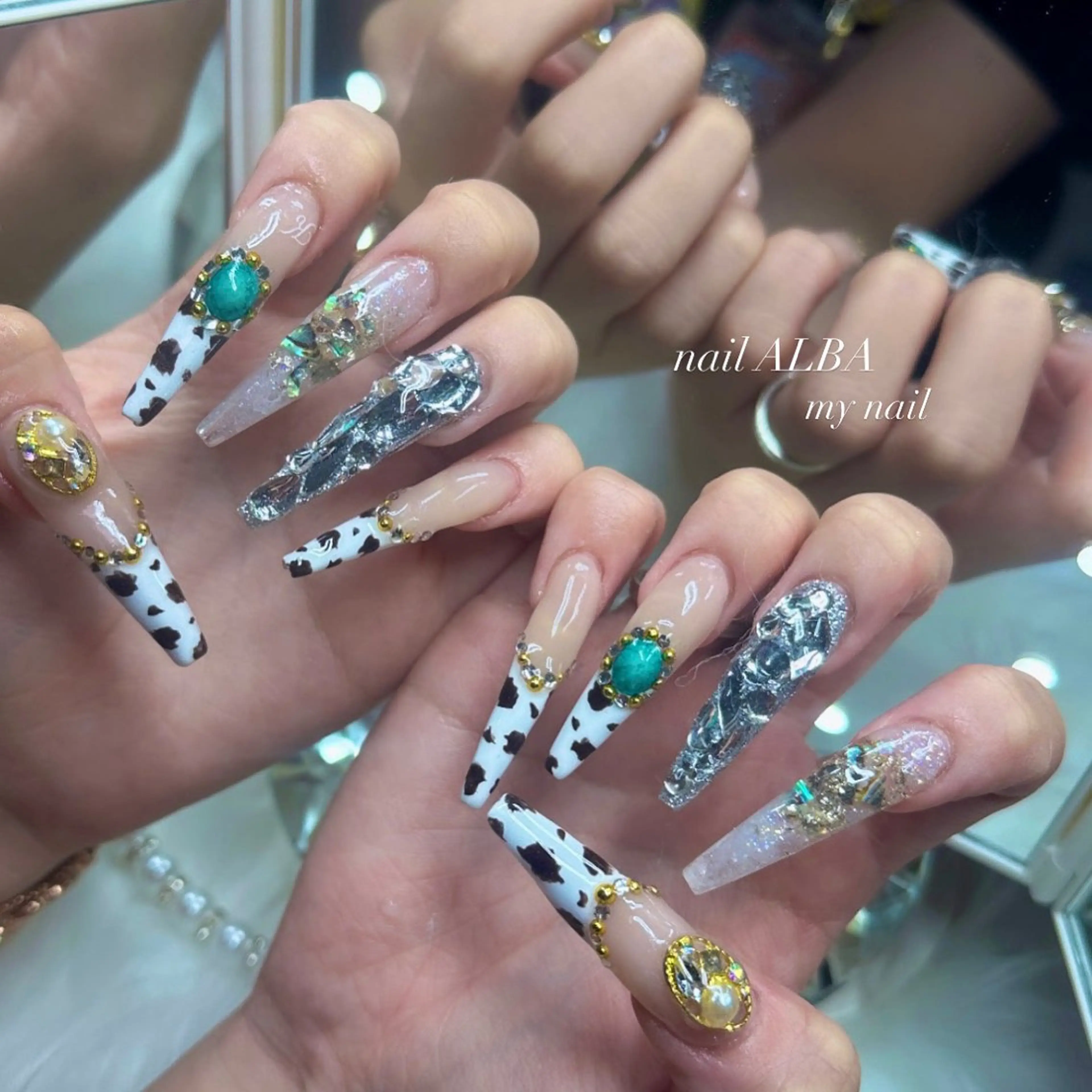 ネイル 加納 莉音のネイルデザイン