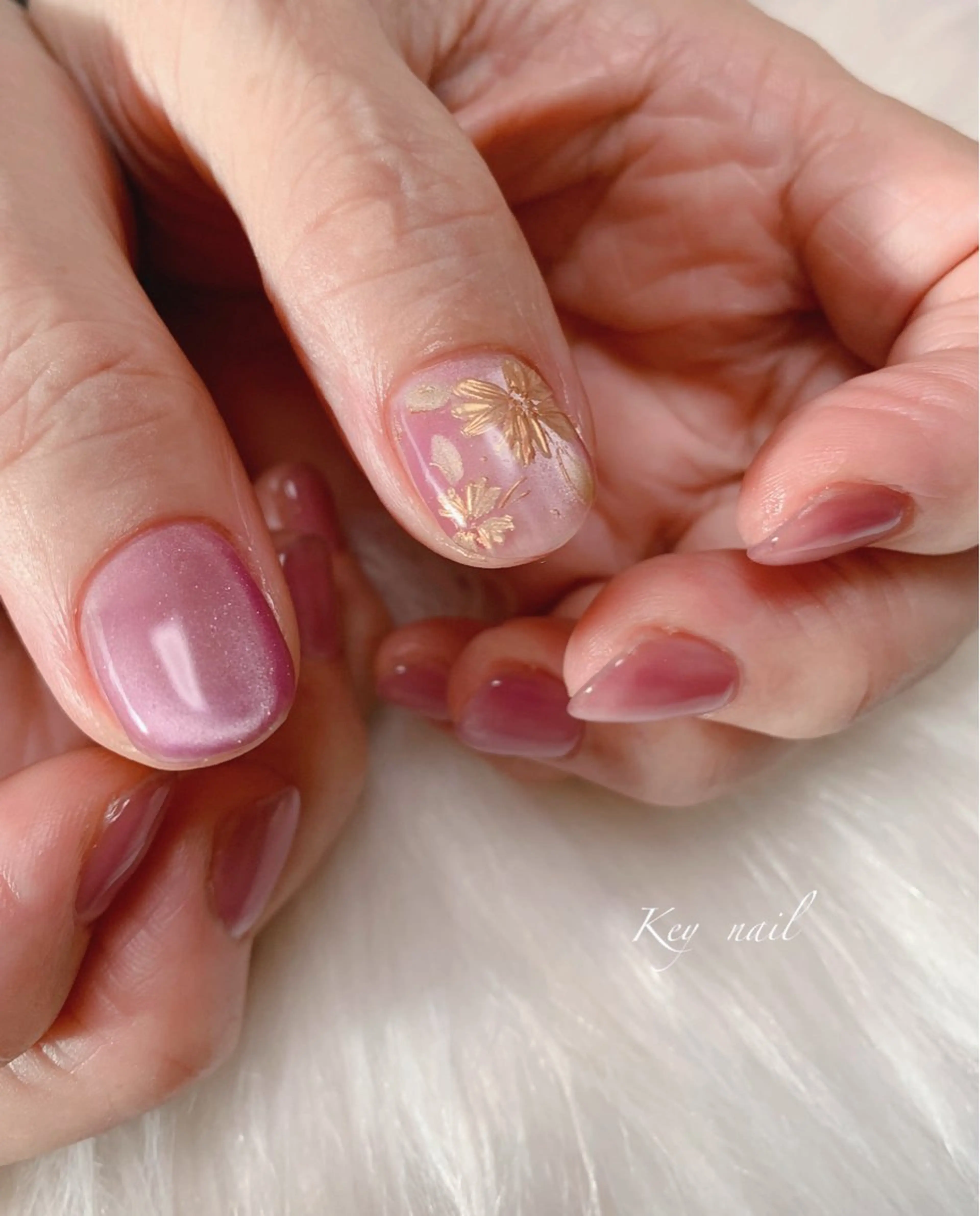 ネイル フラワーネイル キラキラネイル ミラーネイル Key nailのネイルデザイン