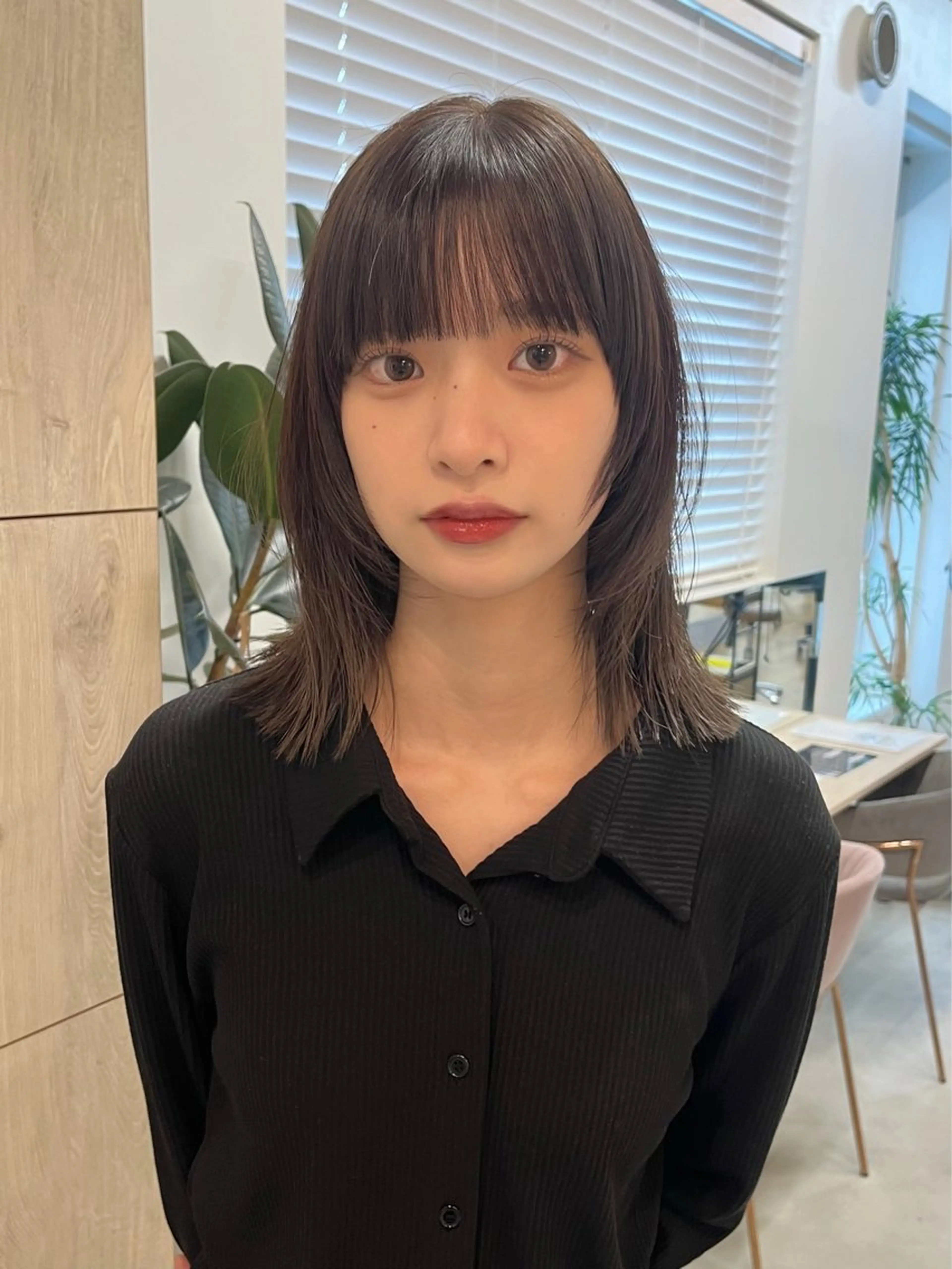 ミディアム ヘアカラー marino/ カラー/顔周りカットのヘアスタイル