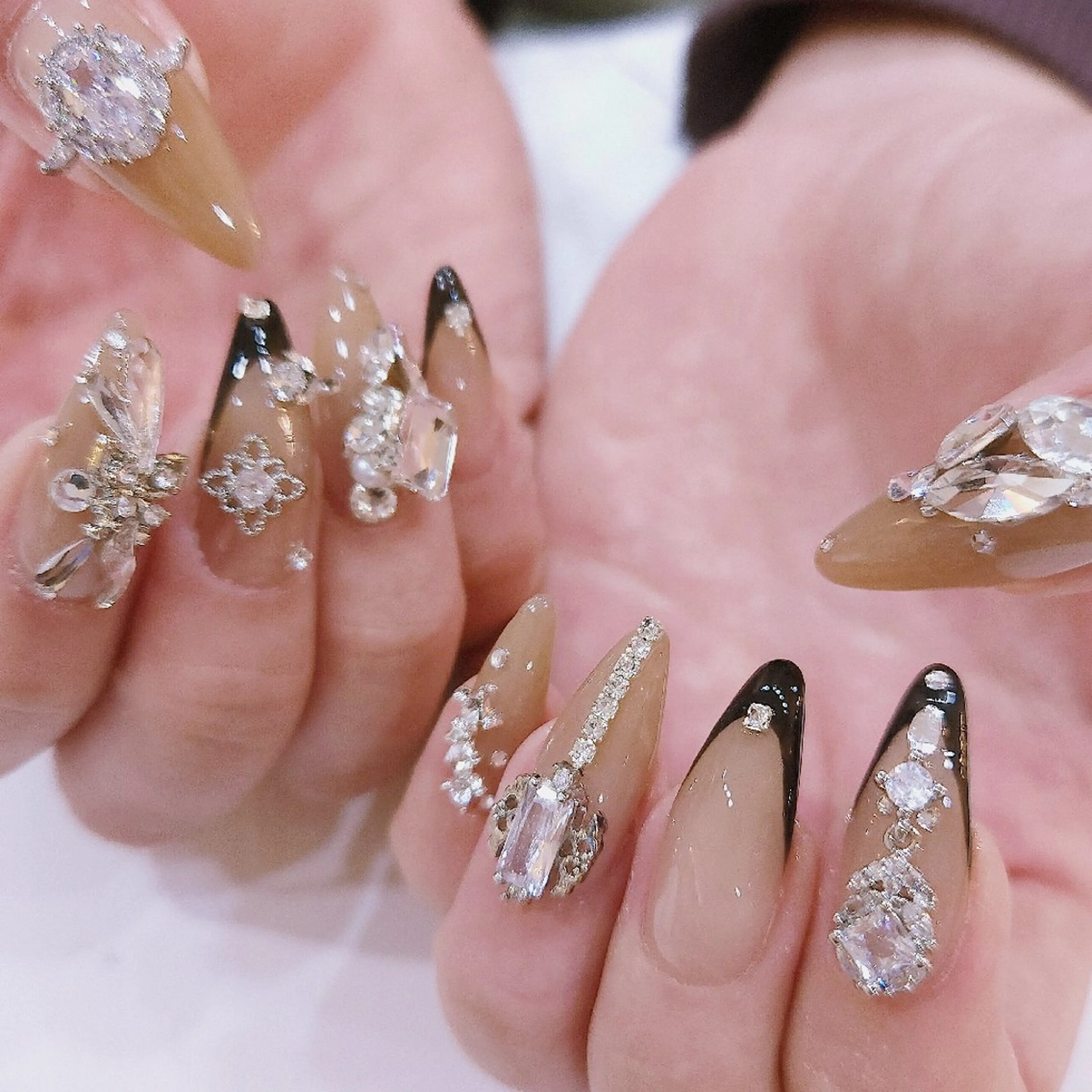 ネイル u n o n a i l 01のネイルデザイン