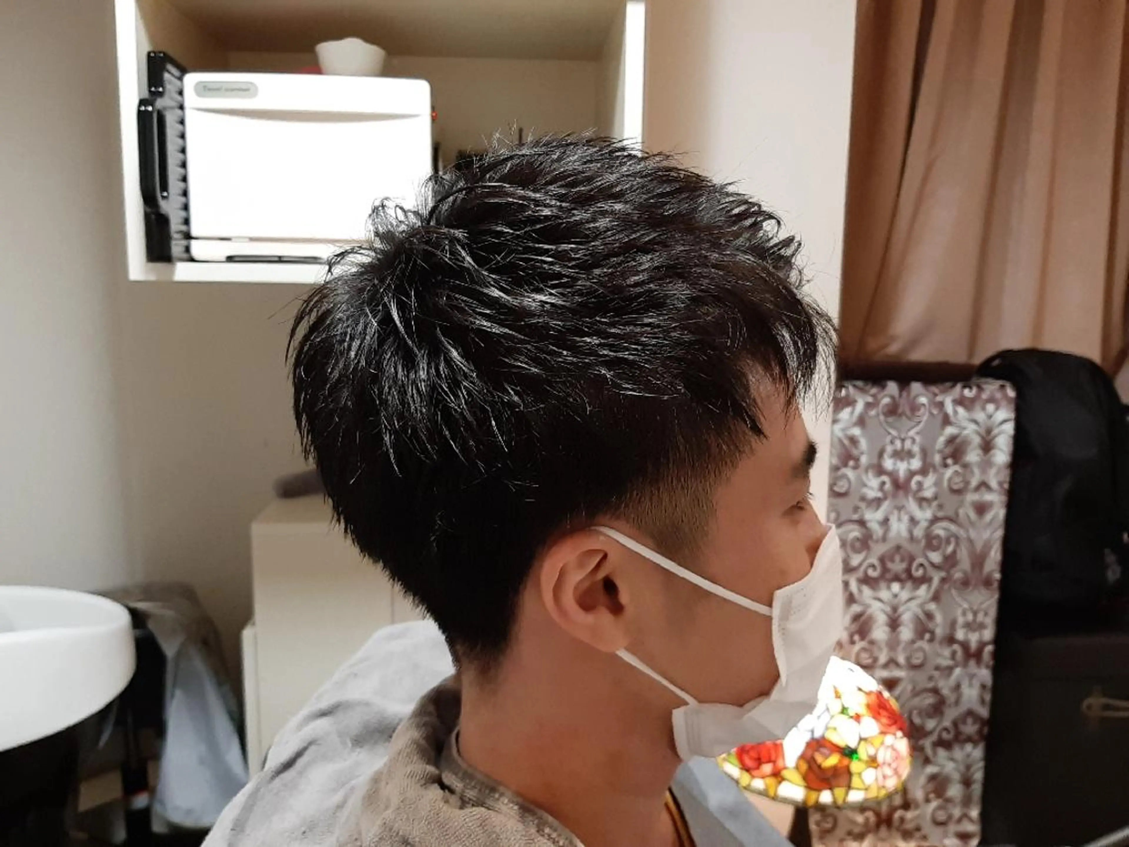 ショート ラヴィ・ザ・バーバー所属・佐々木 良佑のヘアスタイル