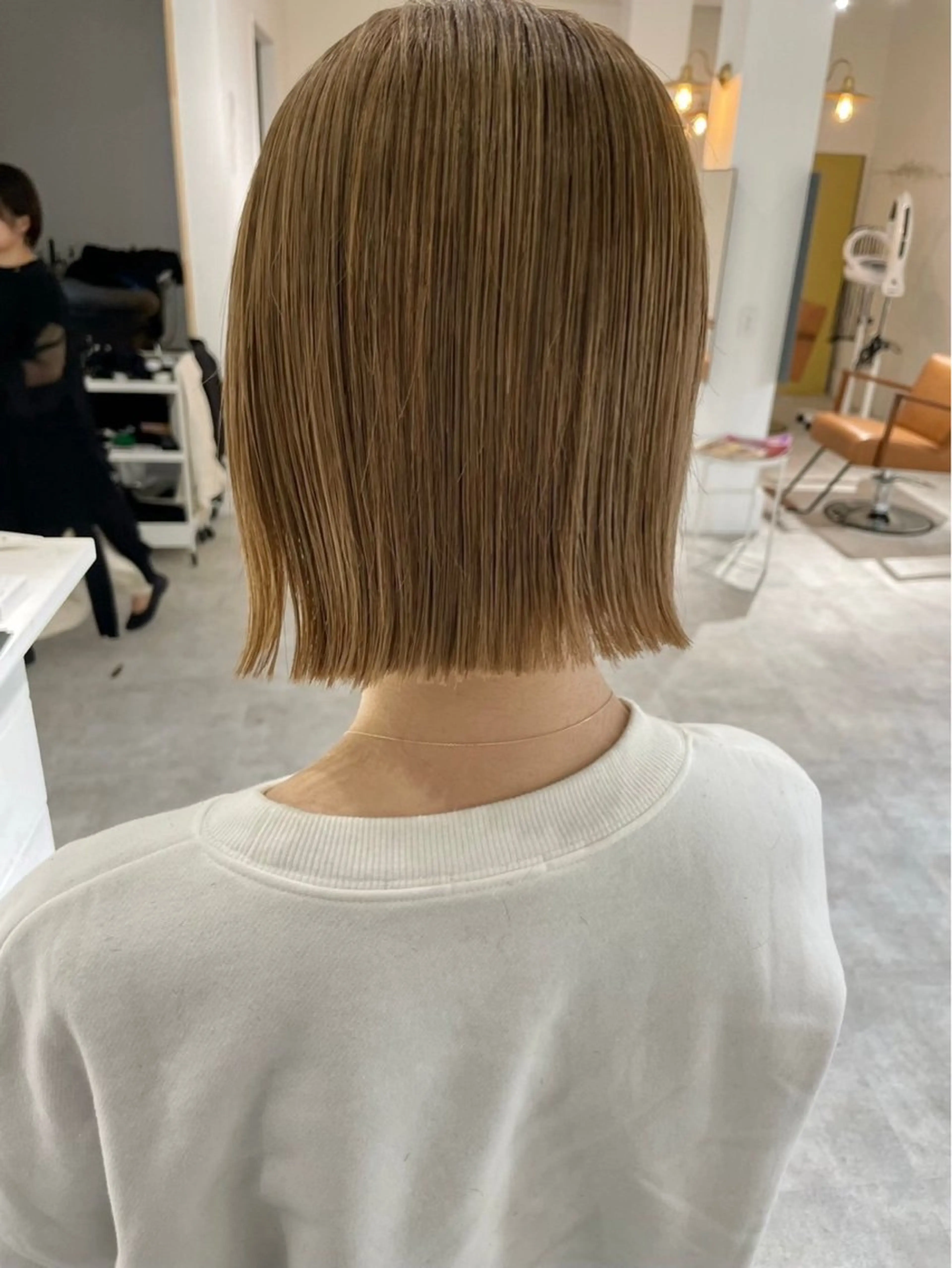 ミディアム カット ヘアカラー トリートメント ユイ 別府ですのヘアスタイル