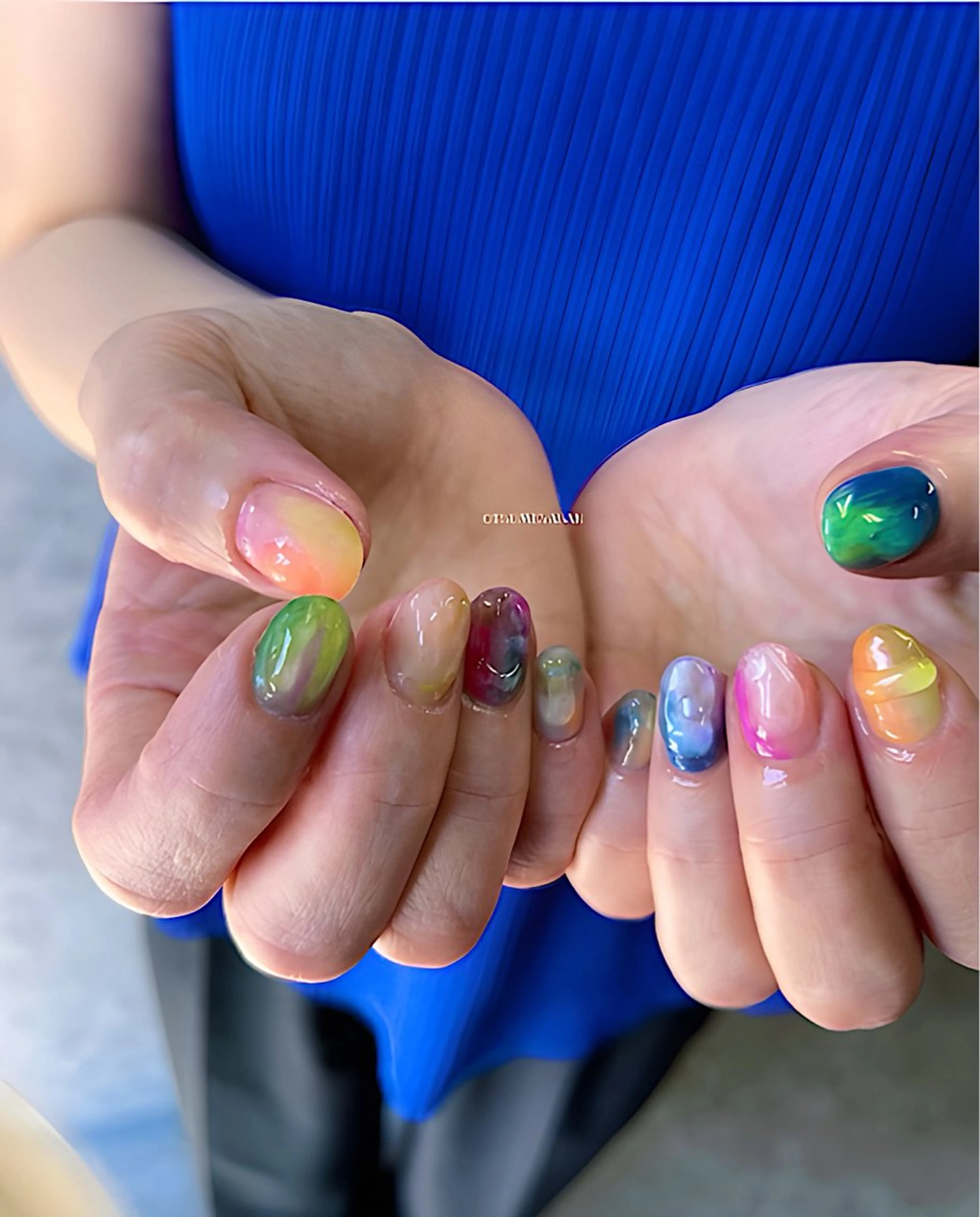ネイル ブルー ジェルネイル 韓国ネイル マグネットネイル ミラーネイル otsumeyasan所属・わたなべ ちかのネイルデザイン