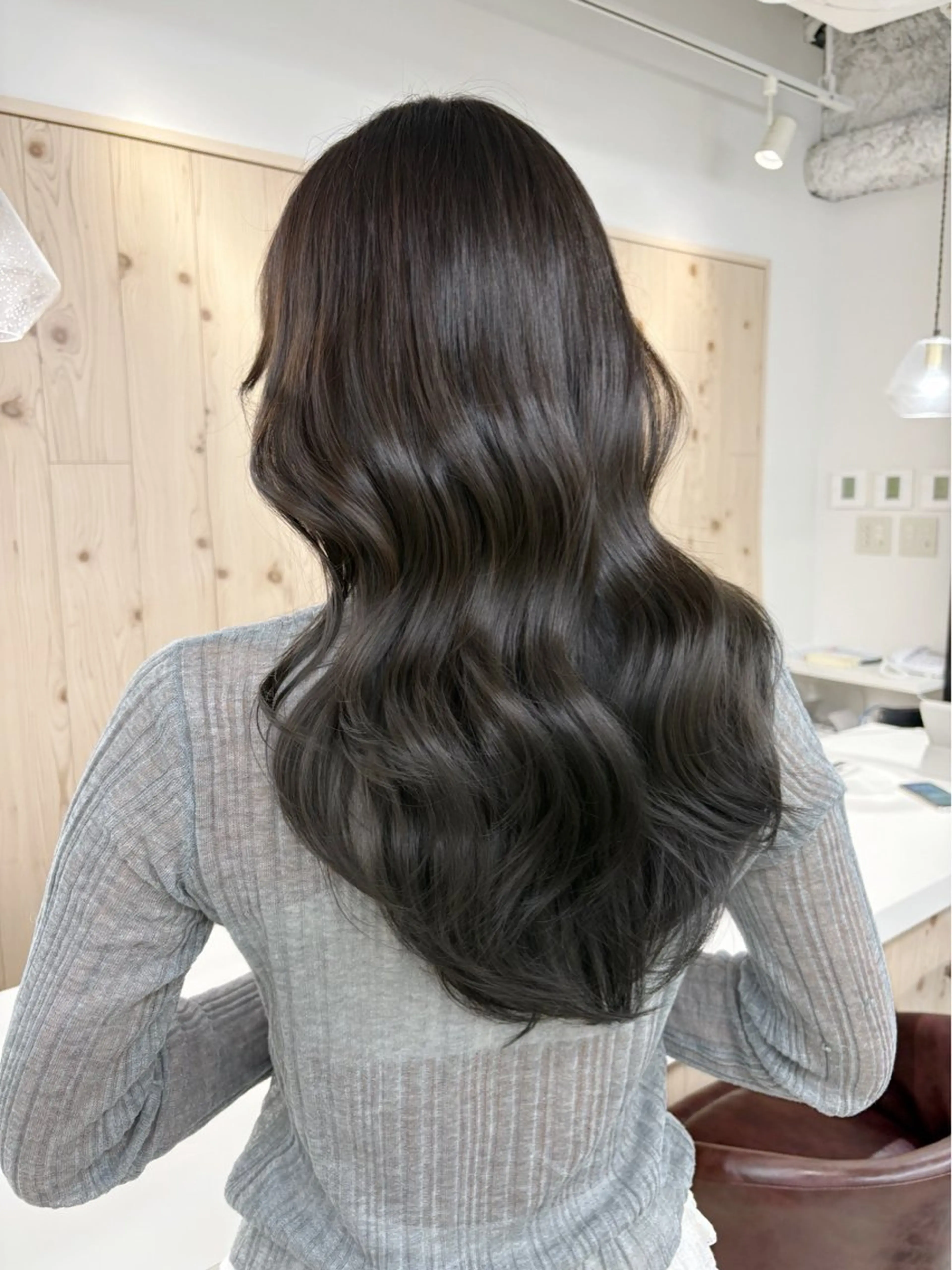 ロング カラー カット ヘアカラー トリートメント ヘアセット 新宿/韓国ヘア/ 髪質改善ストレートのヘアスタイル