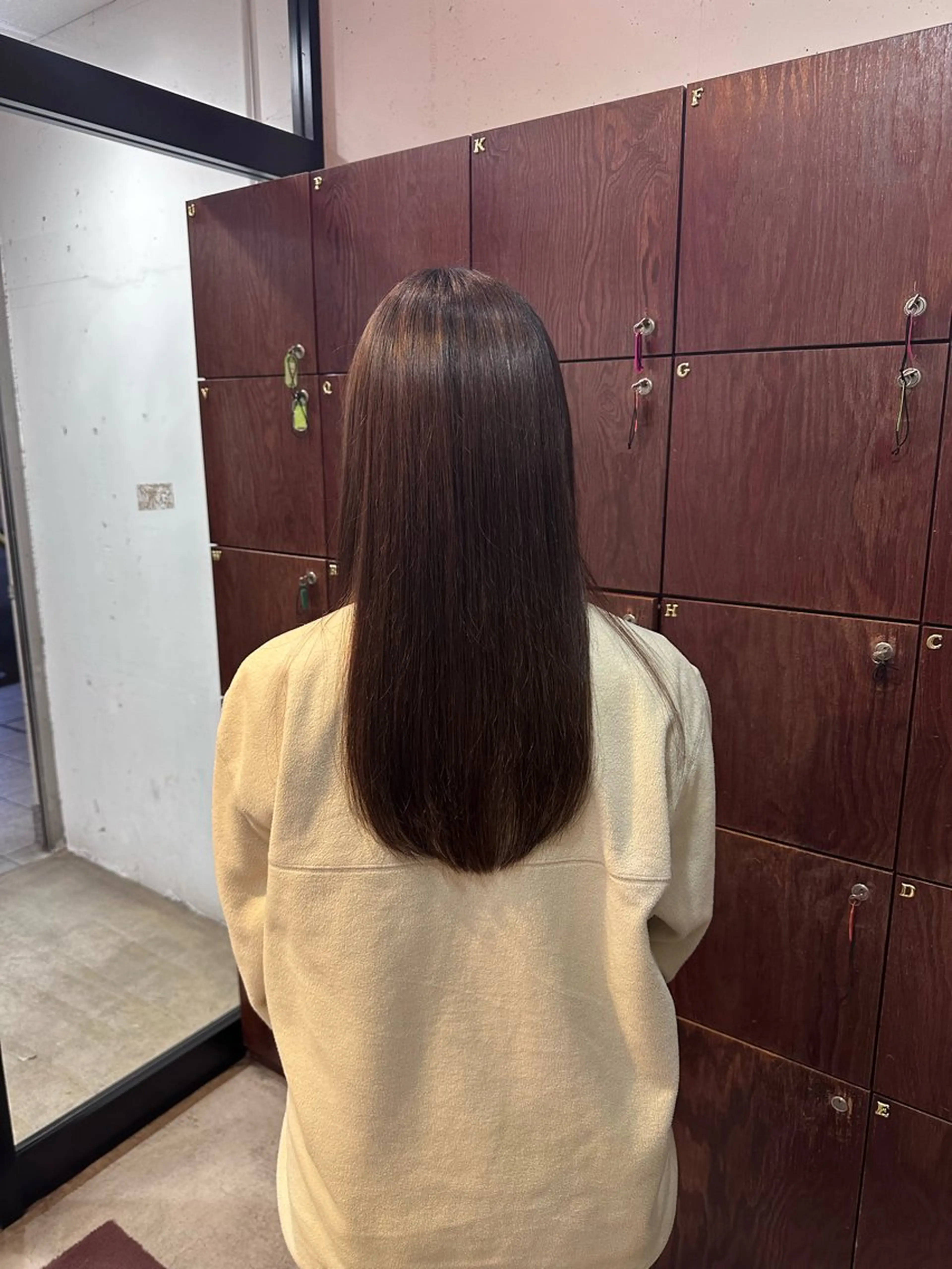 ロング 大庭 梨子のヘアスタイル