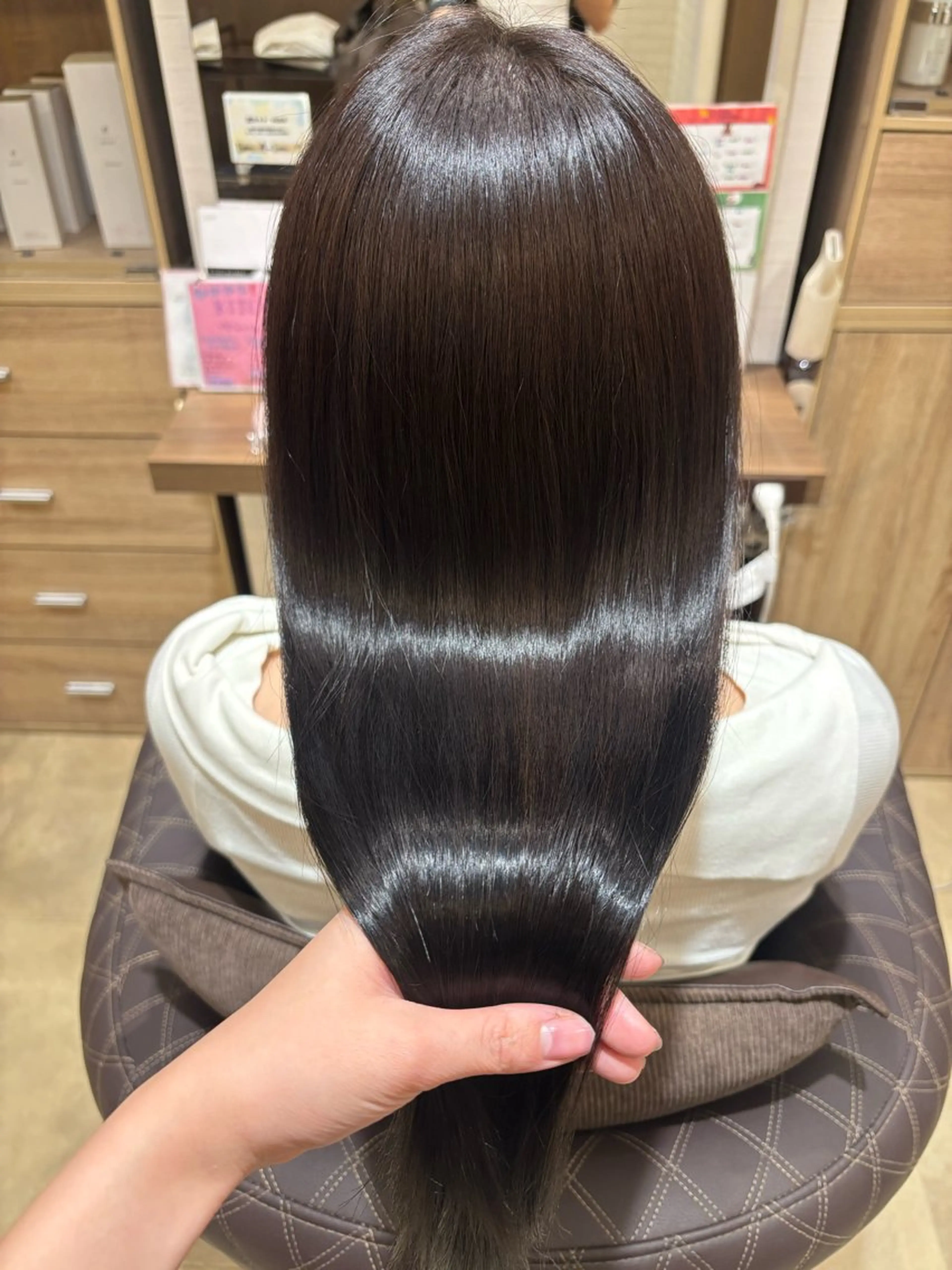 ロング カラー ヘアカラー ayanabyayala浦安店所属・Aimi🎀 @a1m1_xuのヘアスタイル