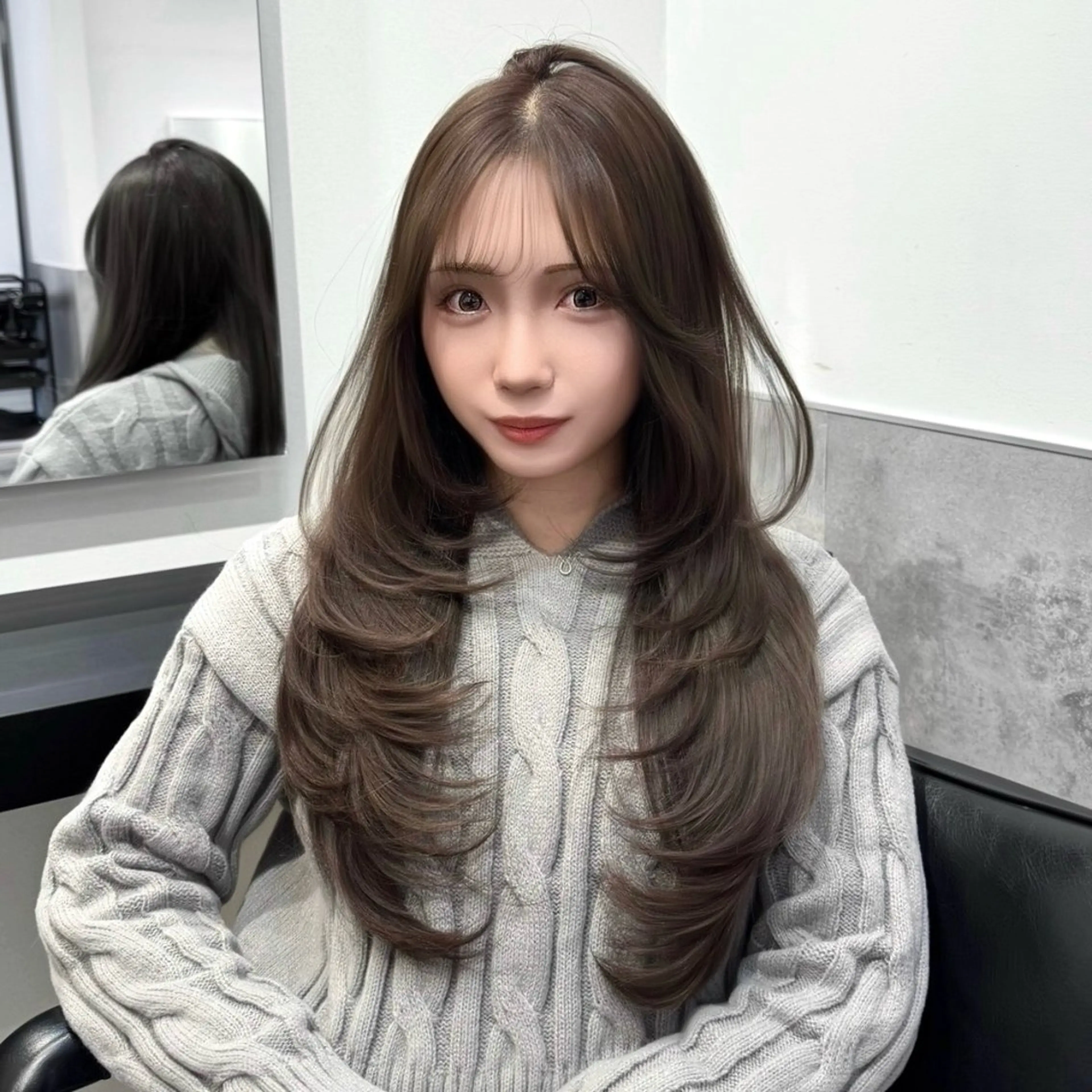 ロング カラー 透明感カラー グレージュ 顔周りカット レイヤーカット カット ヘアカラー トリートメント GO TODAY 原宿Verno店所属・韓国系支持率No.1 レイヤー特化/きょうのヘアスタイル