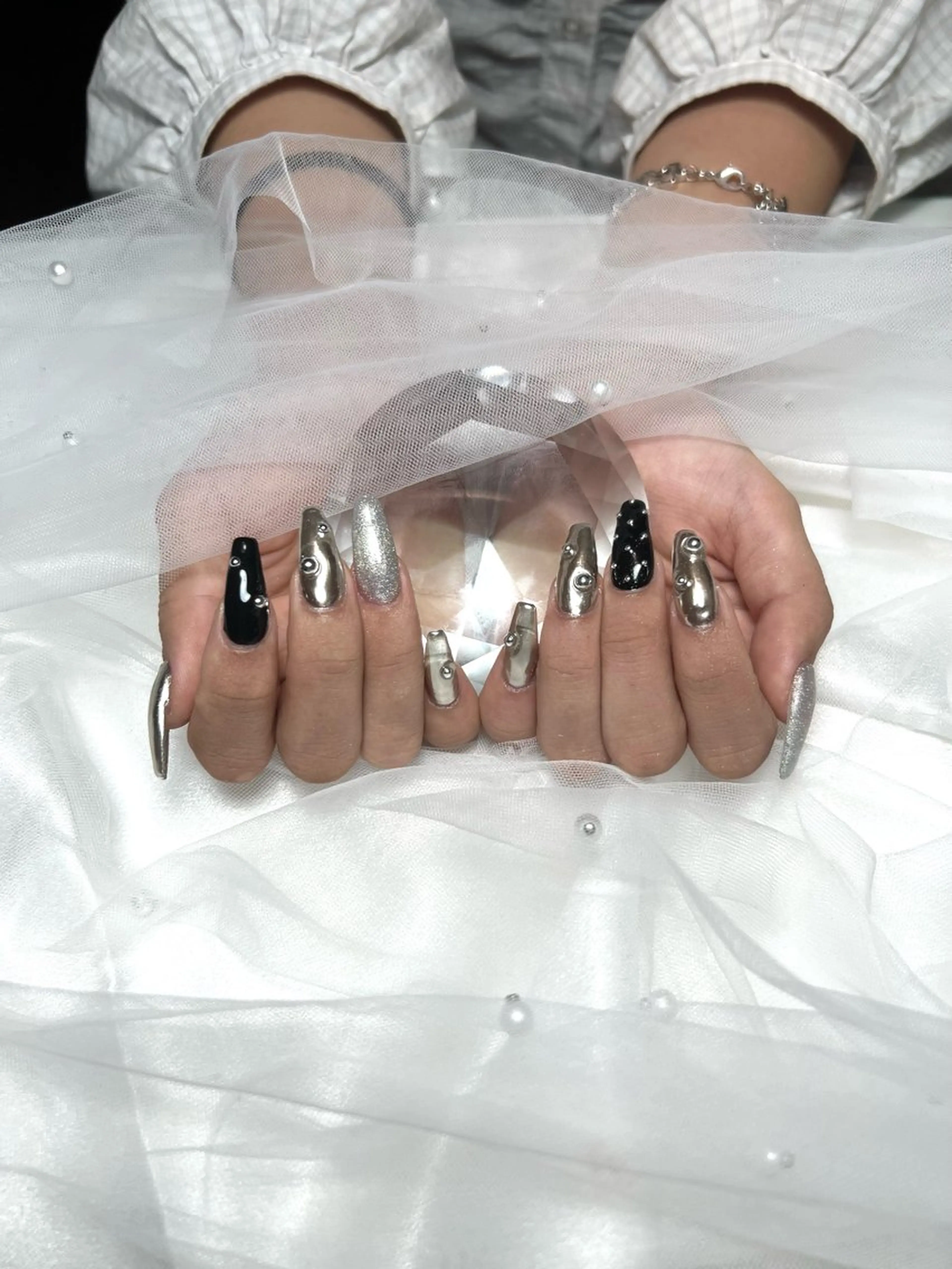 ネイル ハンドネイル 井尻 紗菜のネイルデザイン