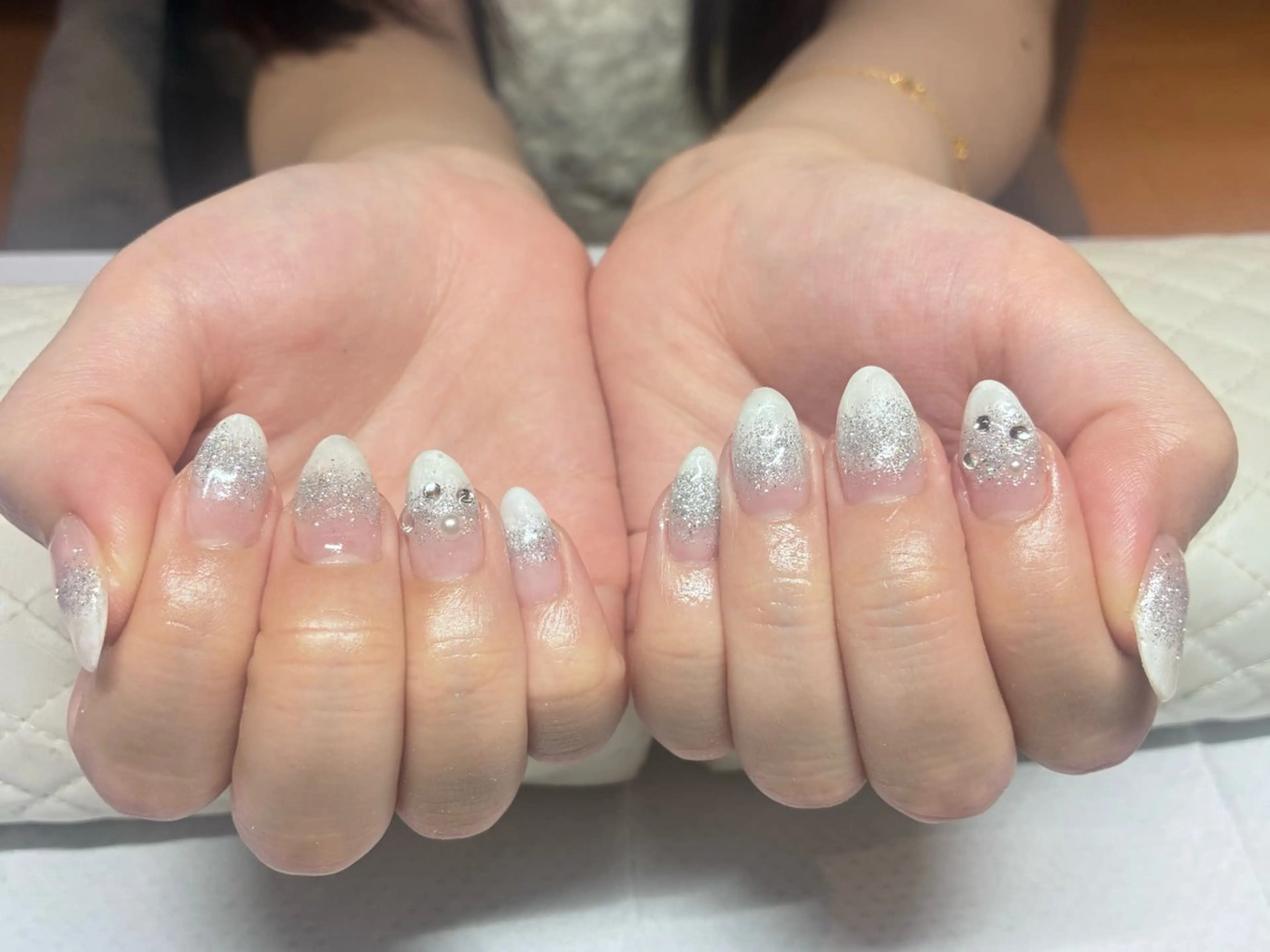 ネイル ハンドネイル 鄭 津のネイルデザイン