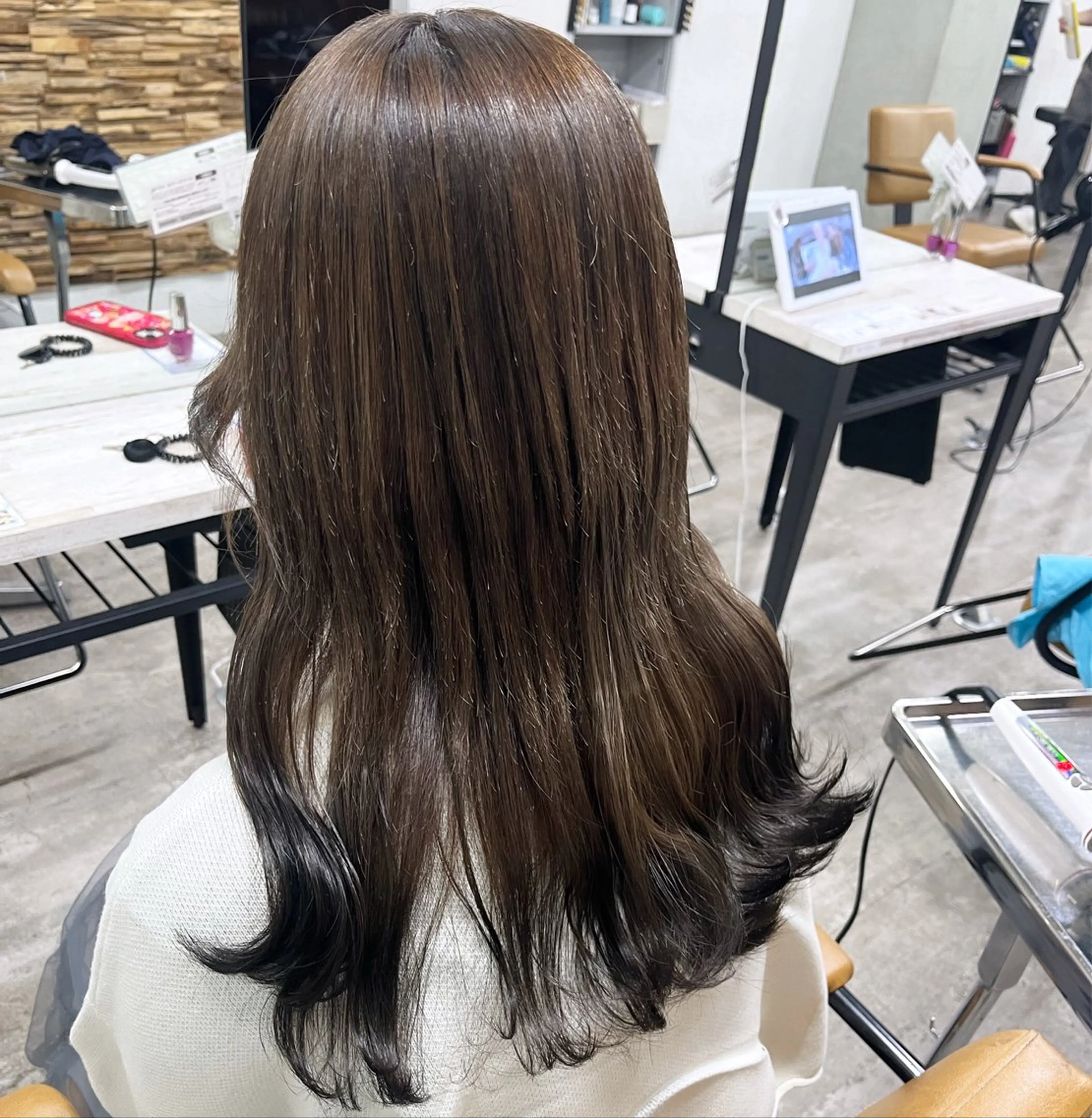 ロング カラー ブリーチ ケアブリーチ ハイトーンカラー ハイトーンケアカラー コト👱🏻‍♀️のヘアスタイル