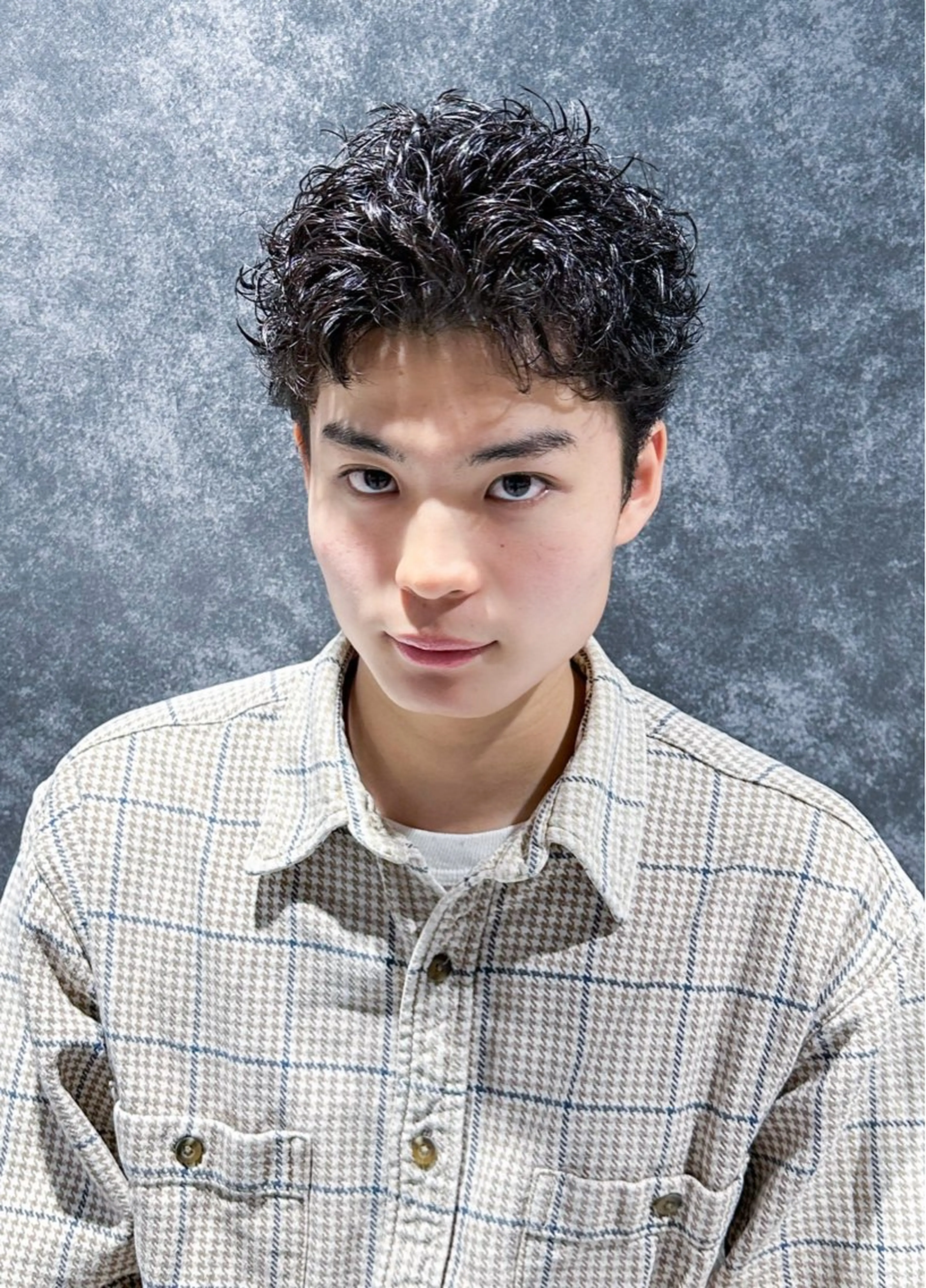 ショート パーマ メンズ アップバング スパイキーショート ショートヘア メンズパーマ職人 パーマ🔥ritaのヘアスタイル