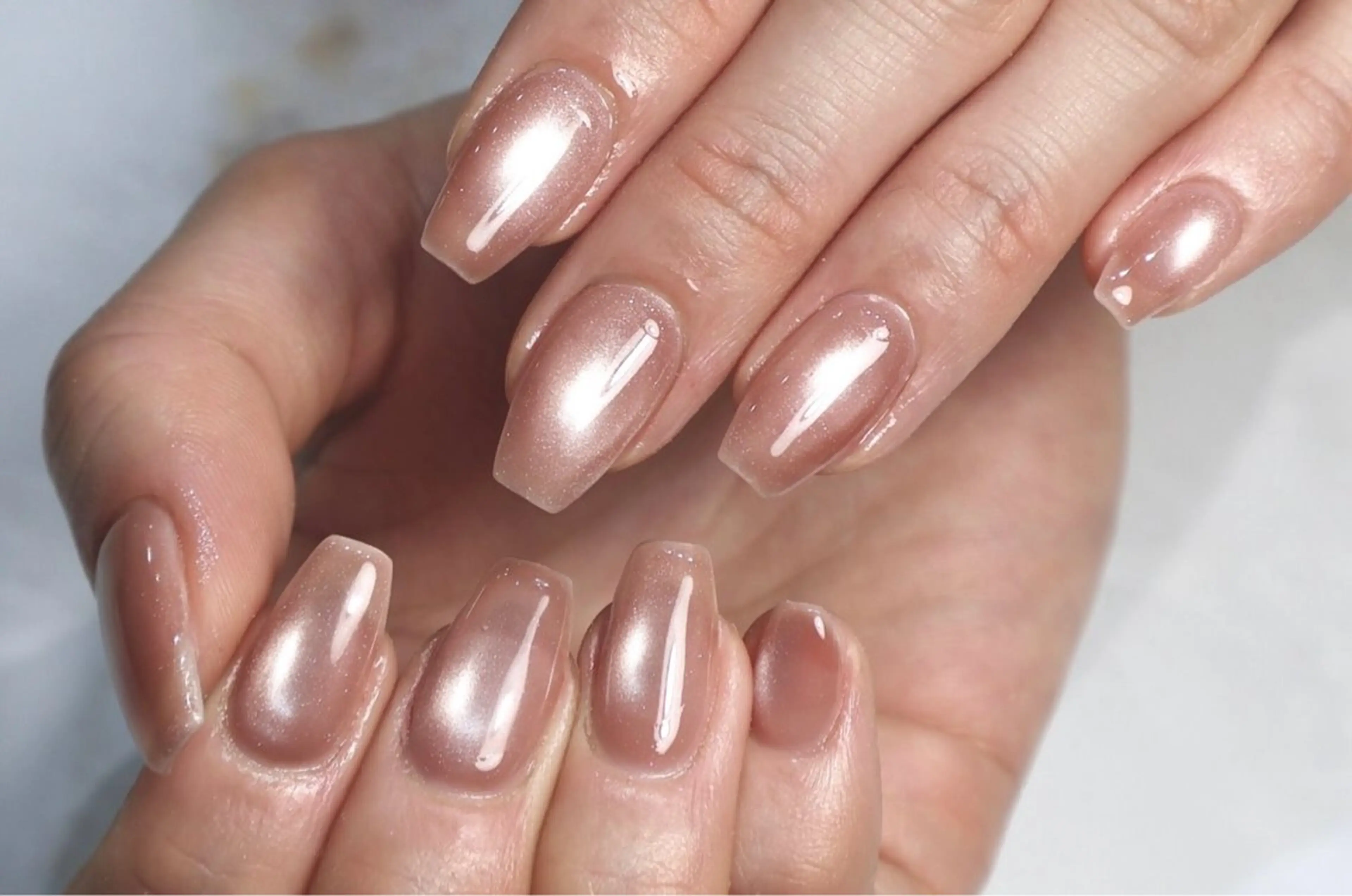 ミディアム LYS beauty salon所属・伊藤 加奈絵のネイルデザイン