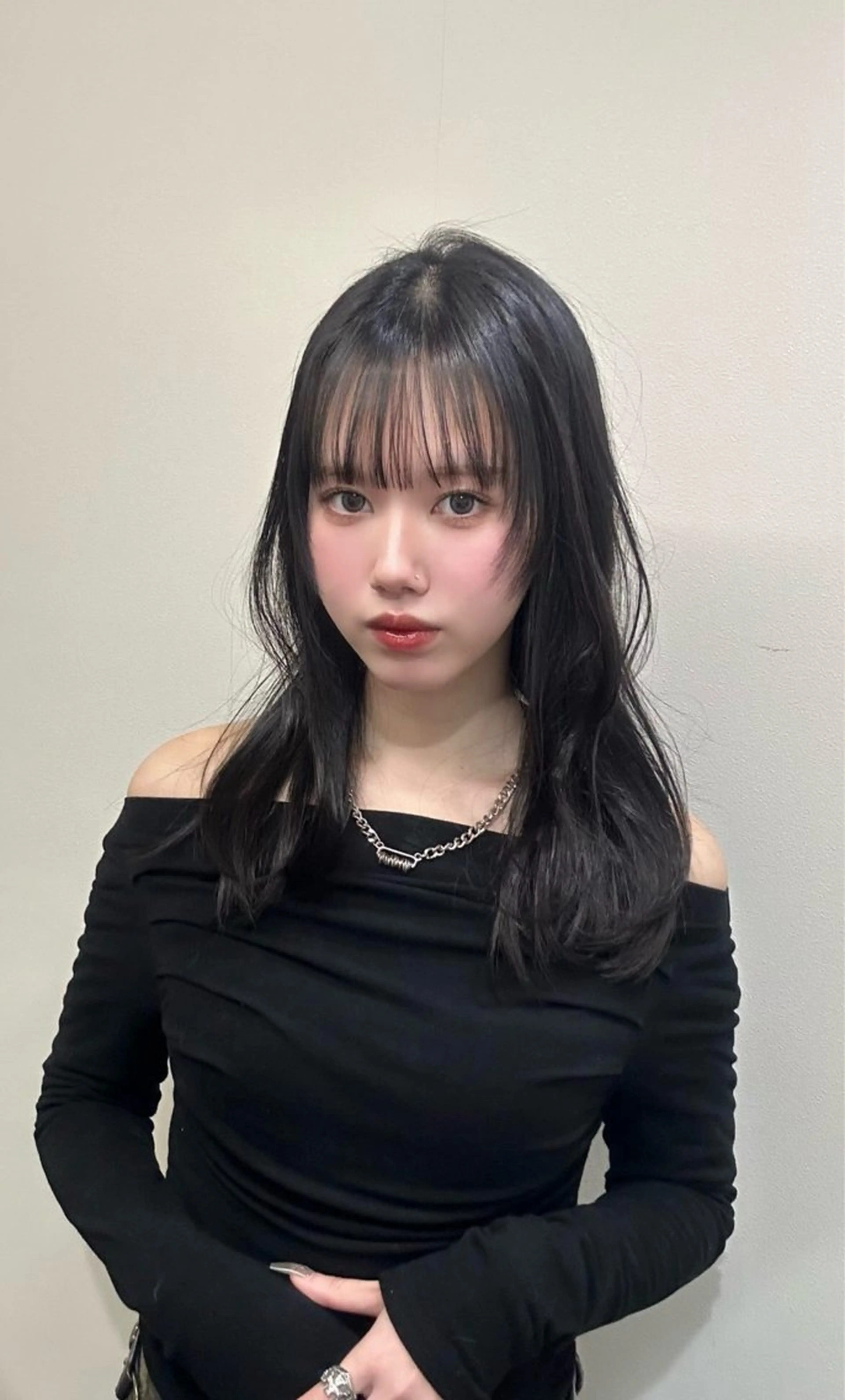 セミロング カット ヘアカラー トリートメント ヘッドスパ 艶カラー/髪質改善 /HANAのヘアスタイル