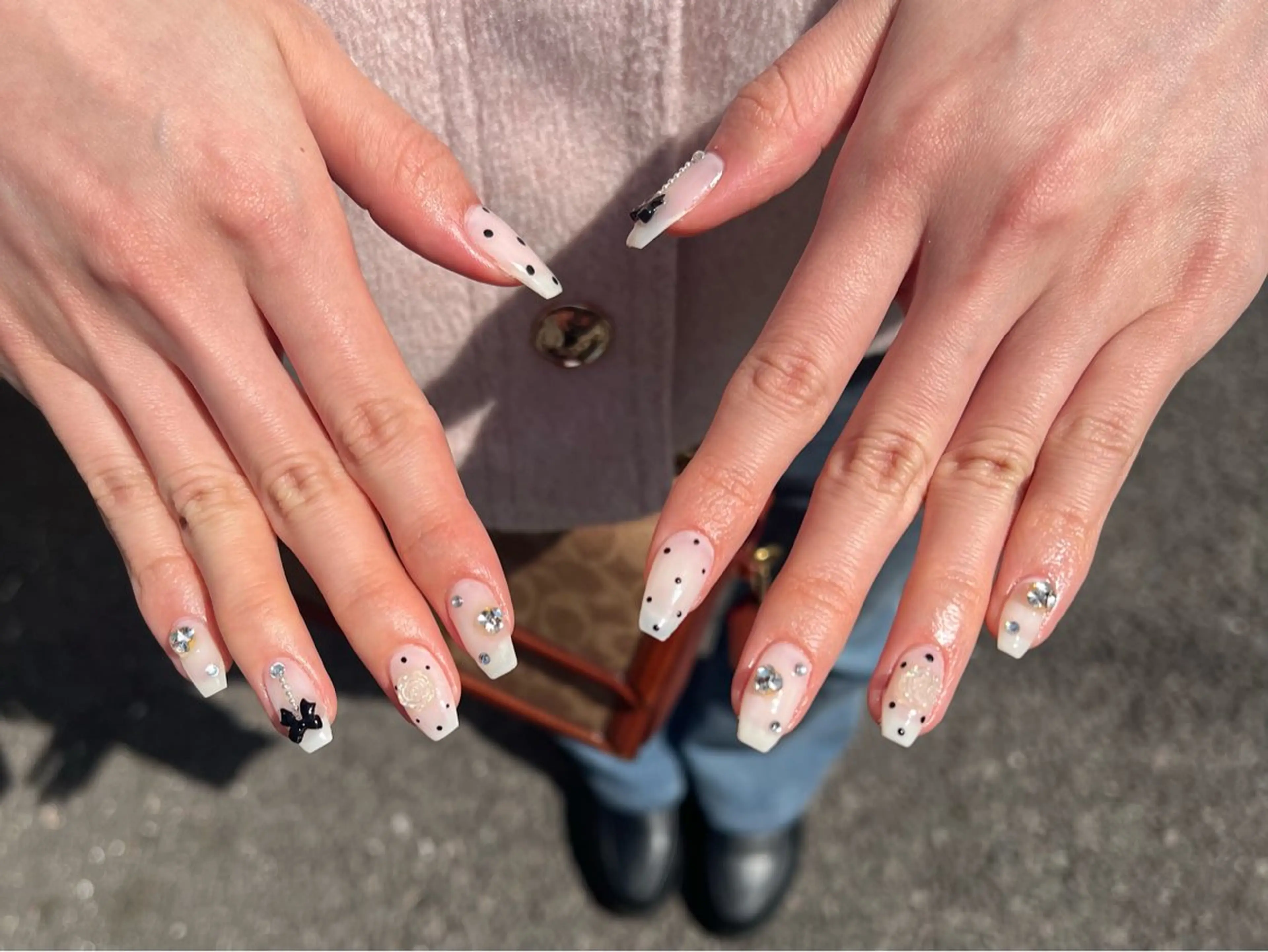 ネイル 、 、の眉毛・アイブロウイメージ