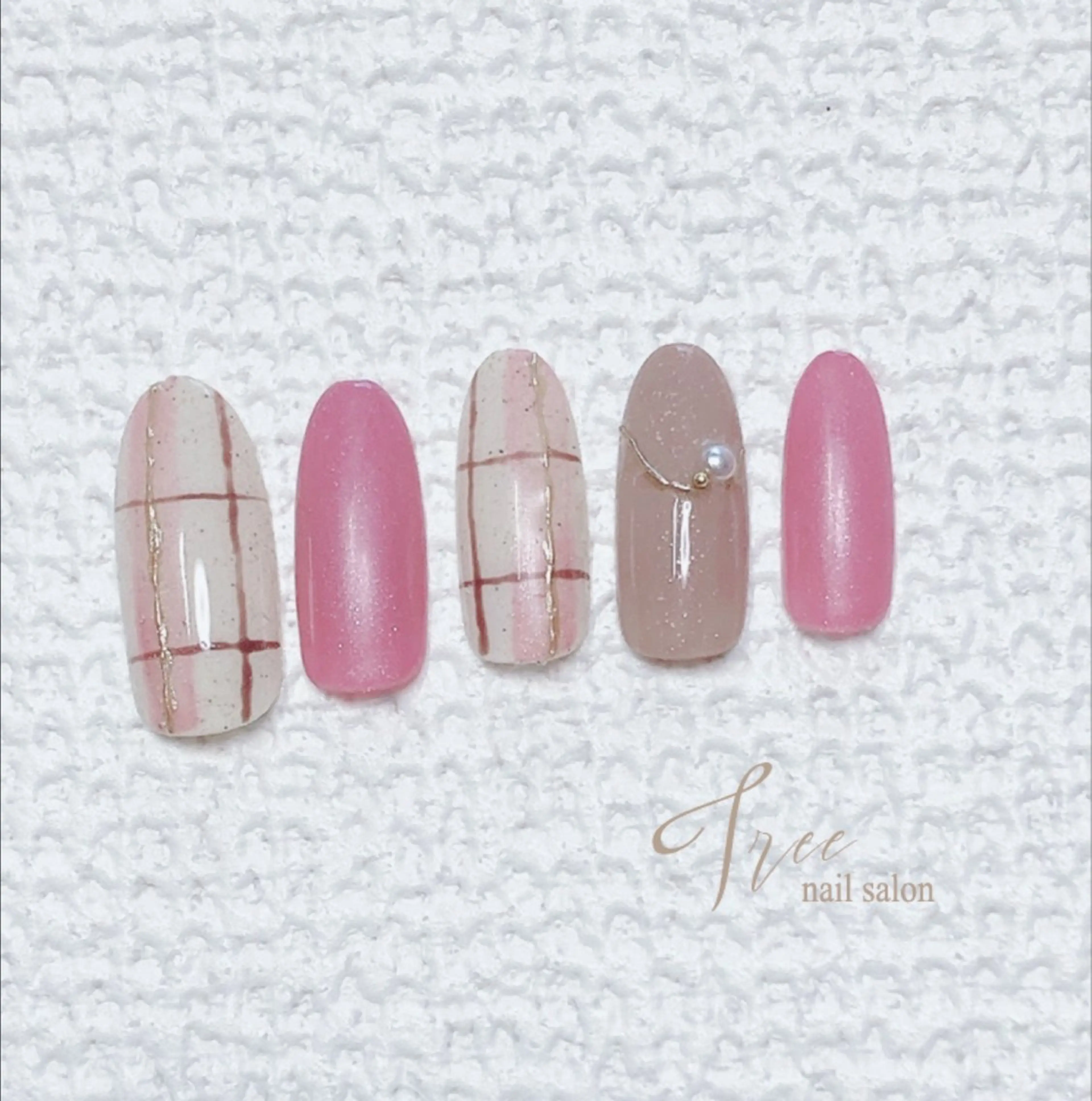 ネイル Tree 〜saito〜のネイルデザイン