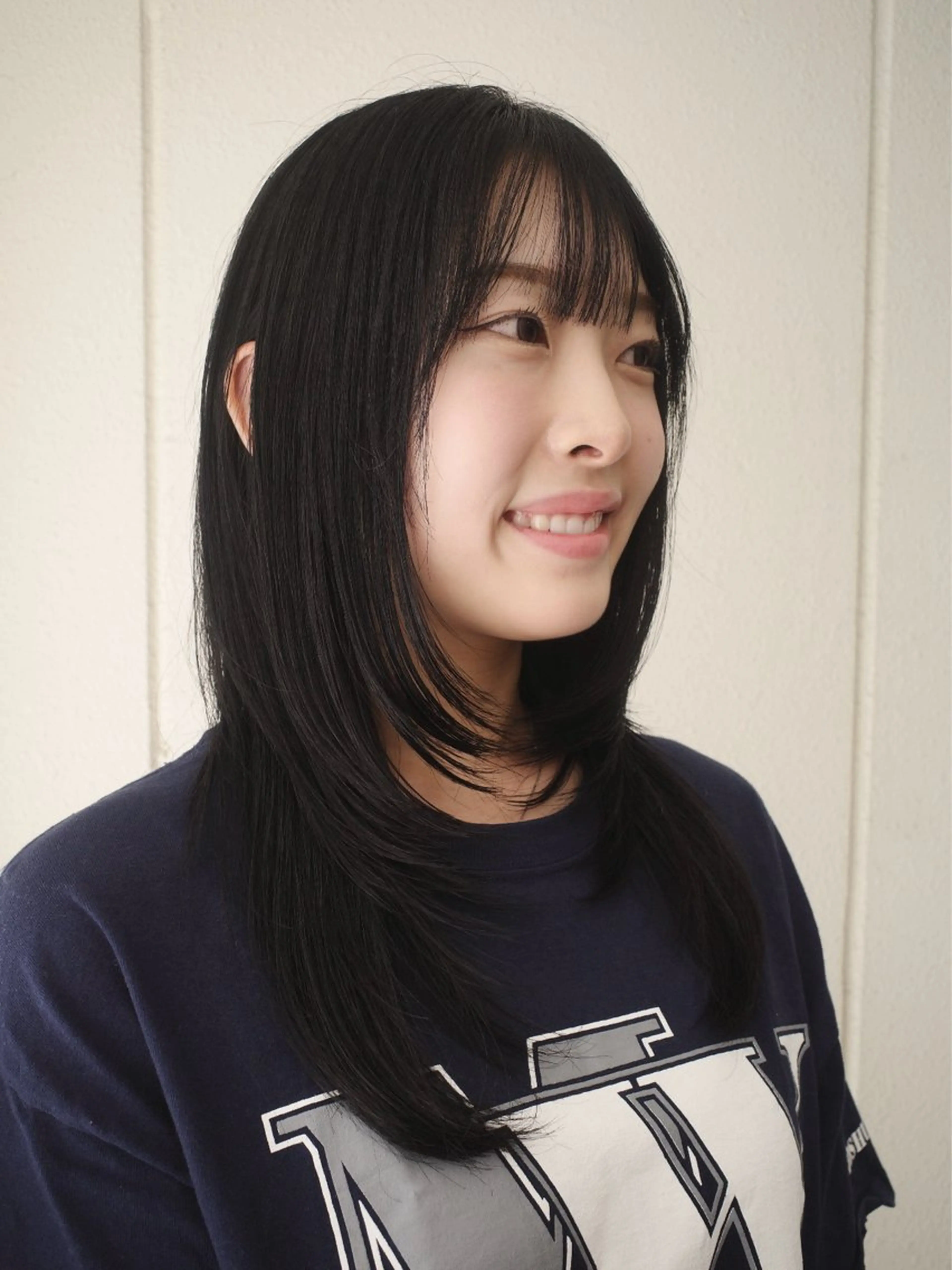 セミロング ハッシュカット レイヤーカット ハイトーン/ ウルフ/suzuhaのヘアスタイル