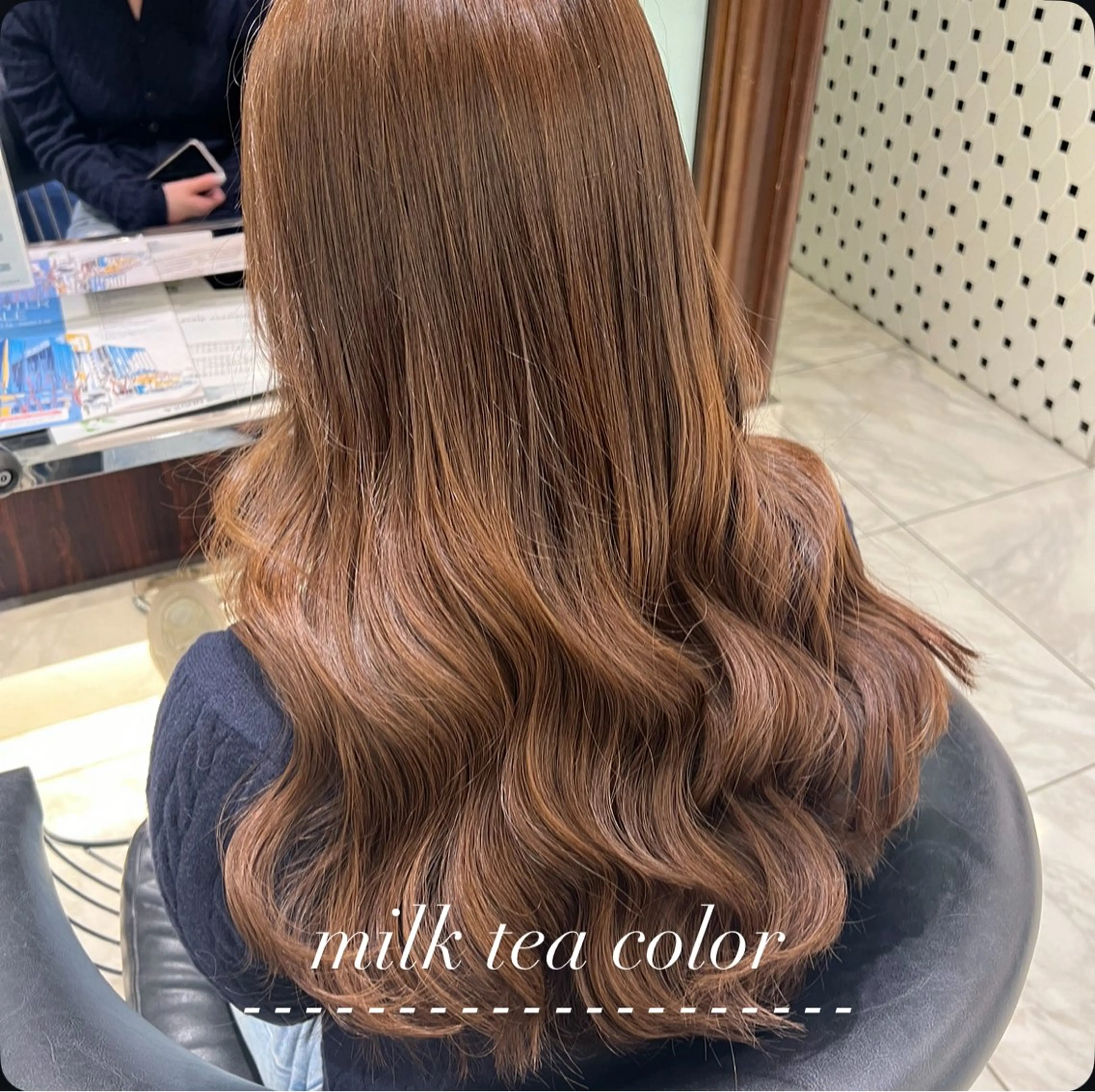 ロング カラー ヘアカラー トリートメント コテ巻きパーマ🐾 篠谷悠衣のヘアスタイル