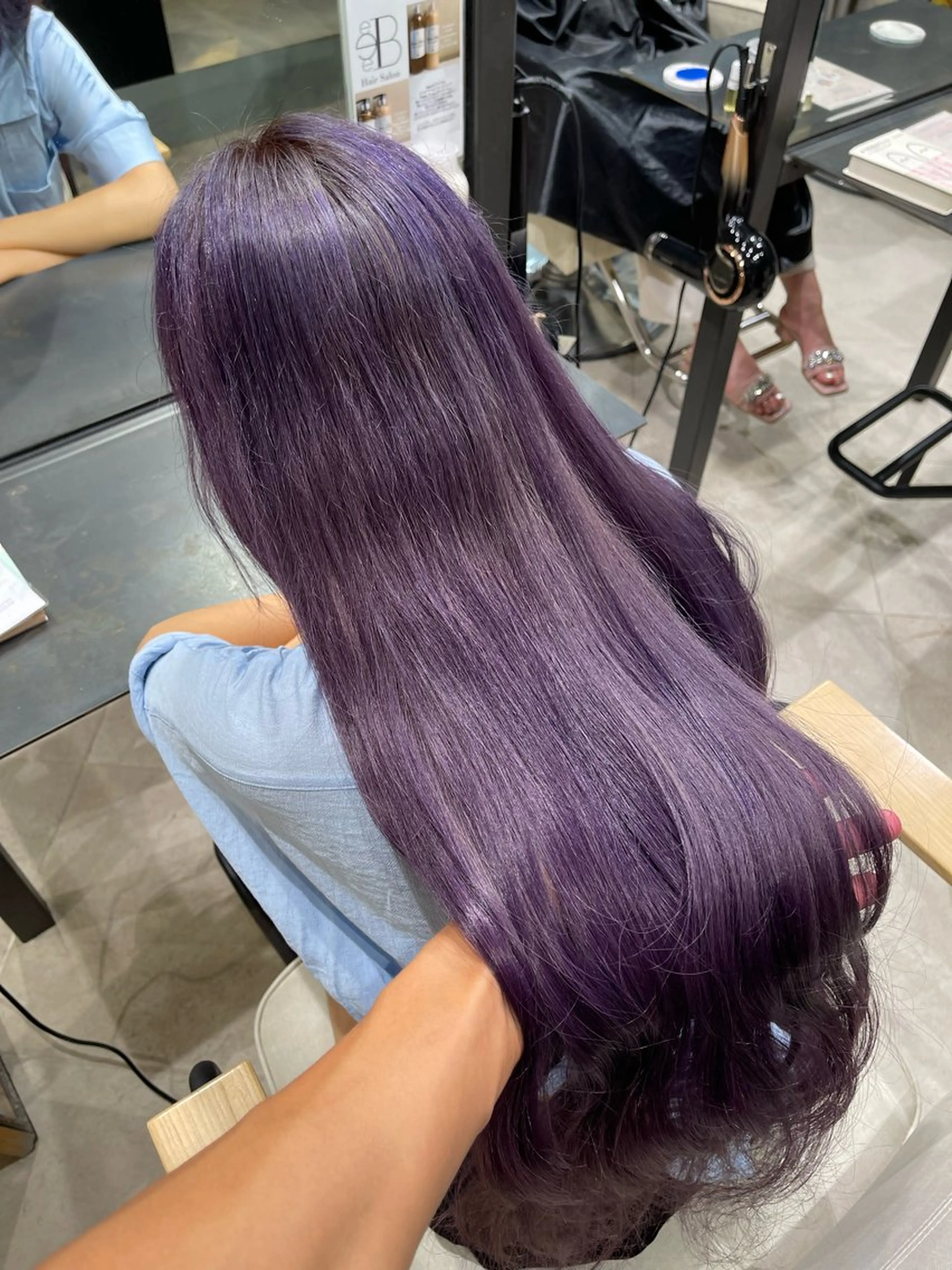 ロング シールエクステ くびれヘア エクステ 顔まわりレイヤー 顔周りカット カット ヘアカラー トリートメント 馴染み100%🔥 エクステ/daikiのヘアスタイル