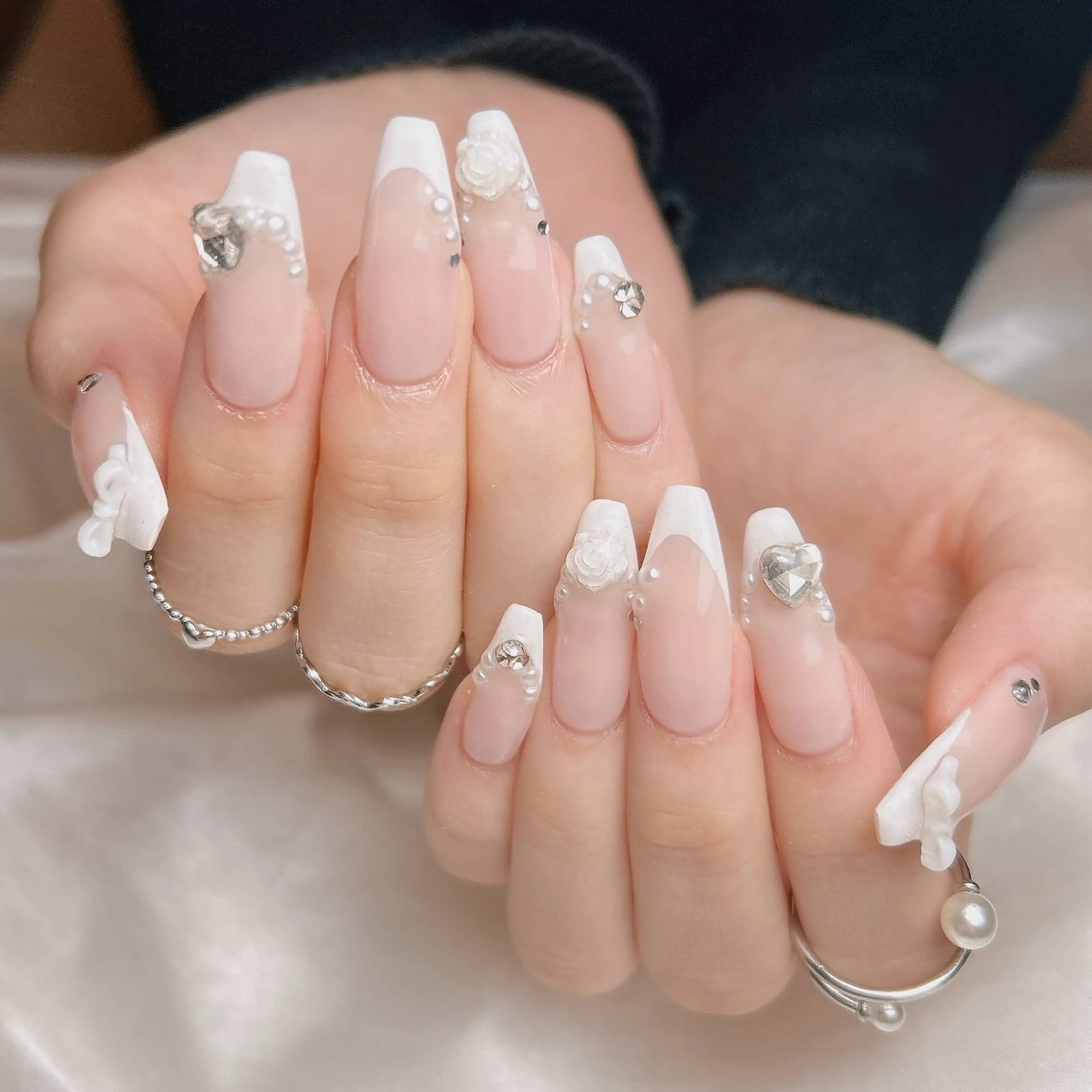 ネイル フレンチネイル ハンドネイル junna 金山.東別院.上前津のネイルデザイン