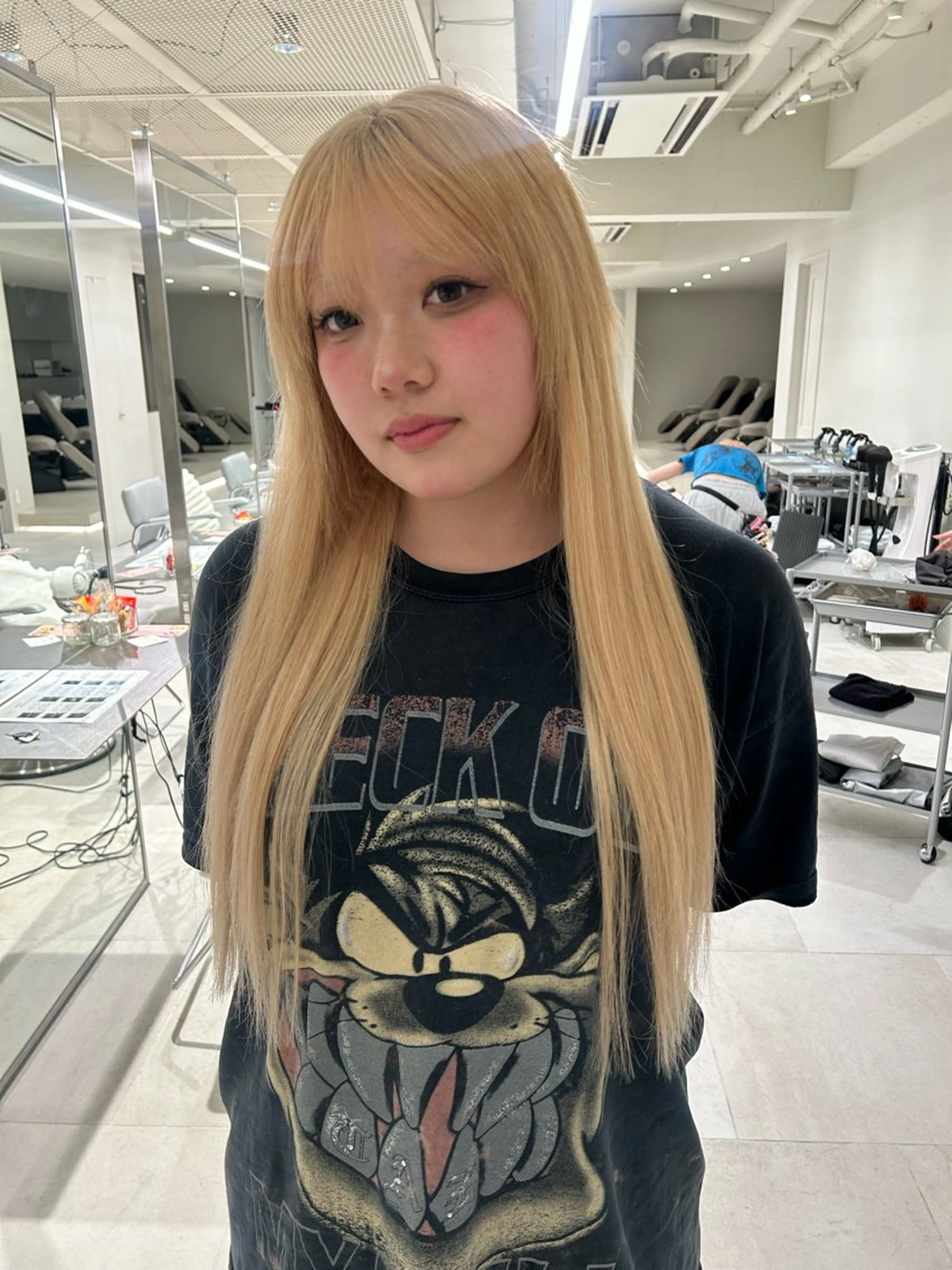 ロング カラー エクステ ロング エクステ ショートカット募集中 /NAGISAのヘアスタイル