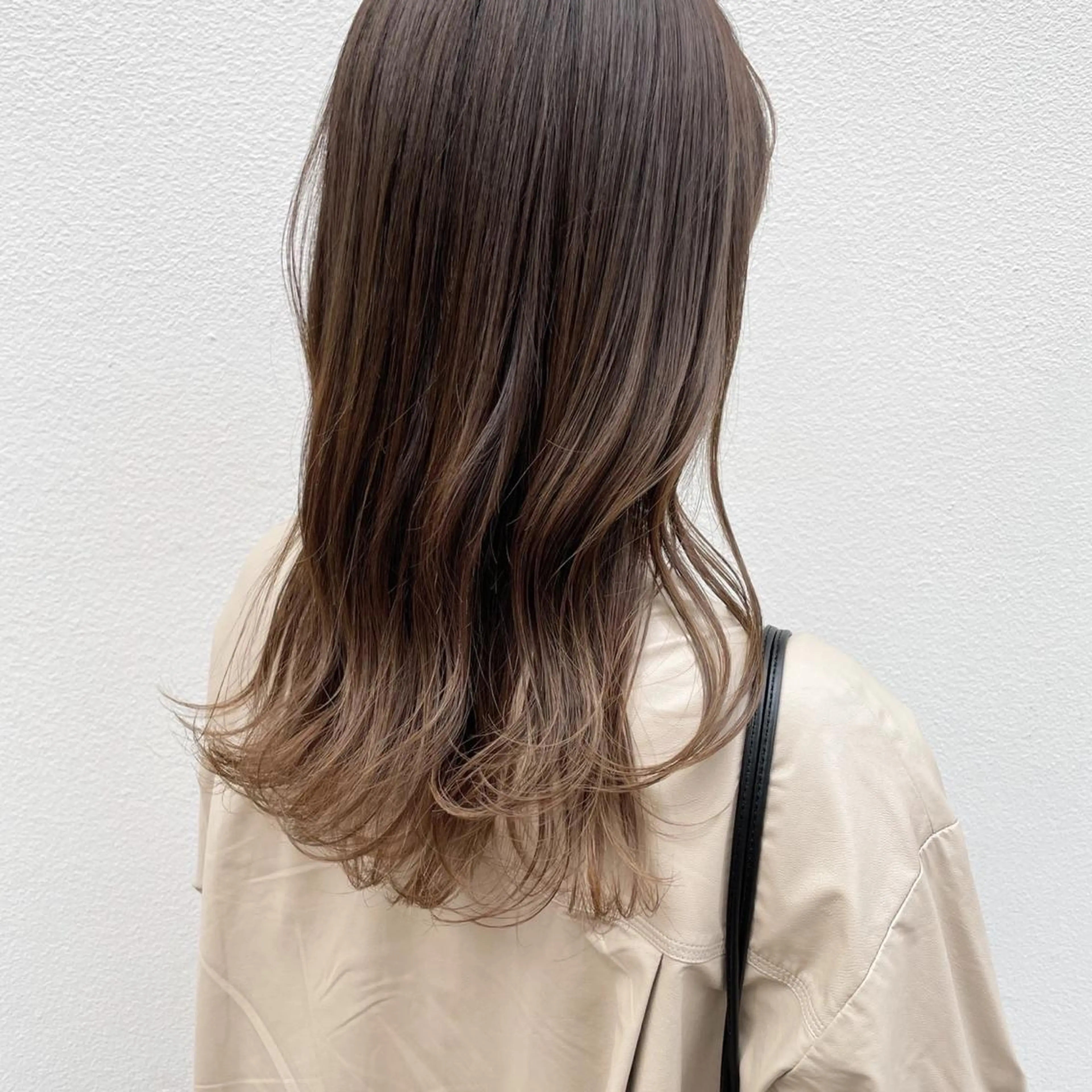 セミロング SALOWIN新宿三丁目店所属・新宿/ハイライト/ 透明感カラー/りきやのヘアスタイル